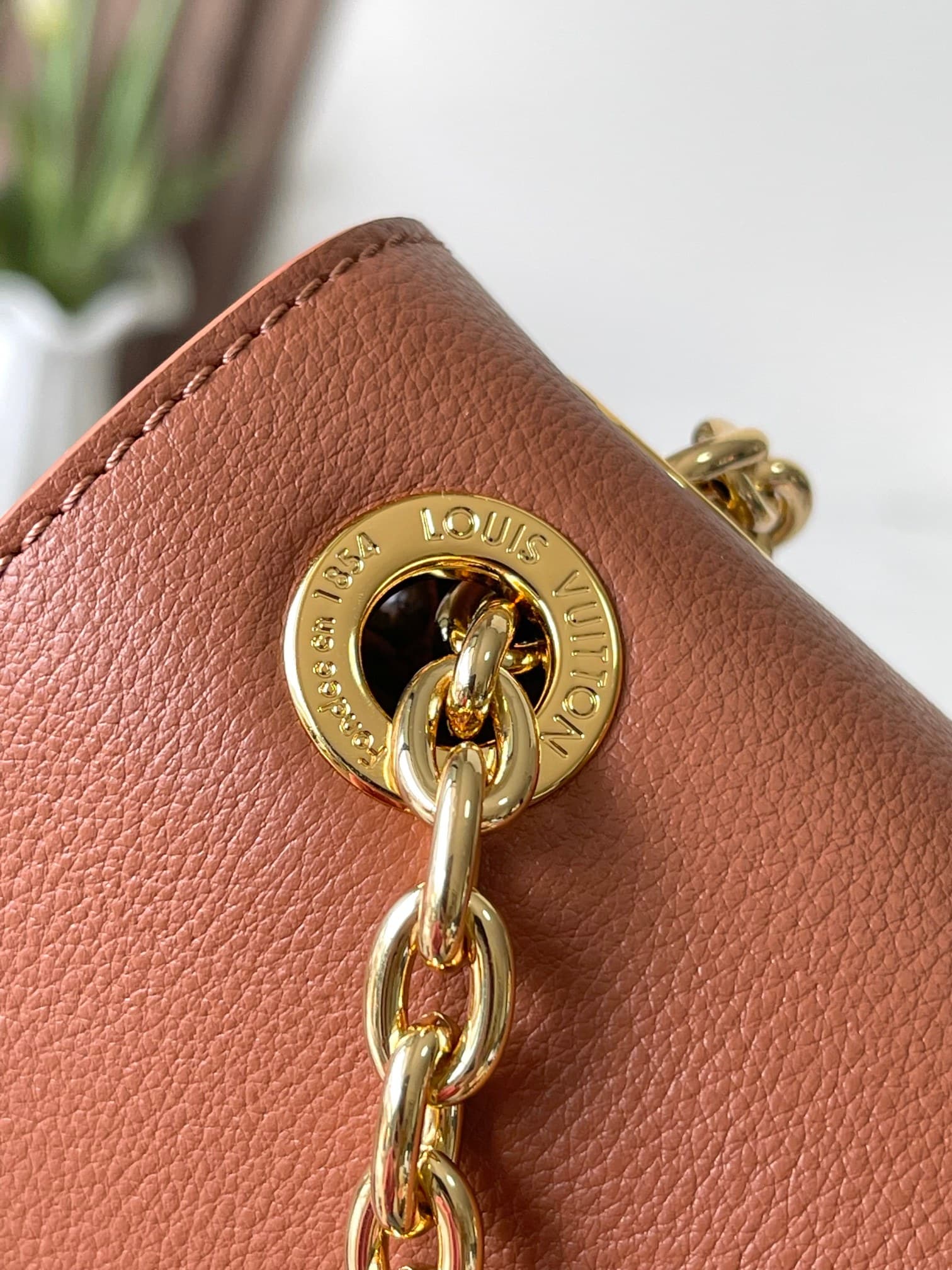 C5179 Original model with enhanced features + semi-stainless steel hardware. 163C dynamic chip [Madeleine BB handbag]. m28424 – watermark/black color. m28588 – watermark/brown color. — image 6