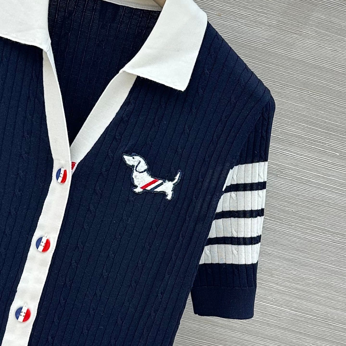 C18536 Exclusive release by VP❤️, high-quality original product! TB British-style fashion for aging prevention, 26 new spring collection – short sweater with dog embroidery and open-lapel silk-wool fabric! A must-have for fashionable women. YB-customized  — image 4