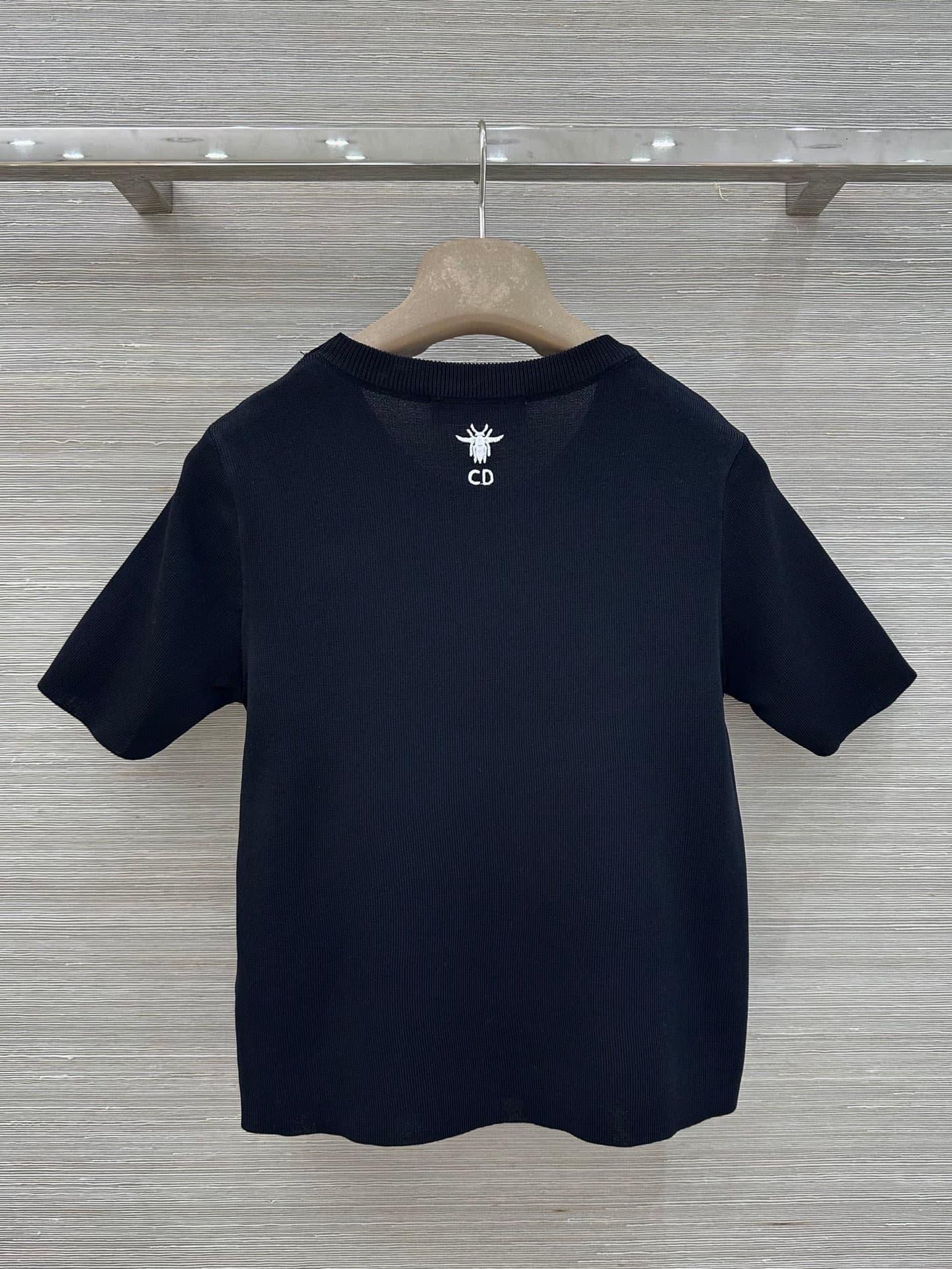 C18546 High-demand item recommendation ❤️MissD fashion style for elegant women, 26 spring/summer new collection! Urban-themed series, heavy-duty embroidery on knitted short-sleeve tops! Iru’s 3D embroidery technique. The white, ultra-soft classic fit real — image 8