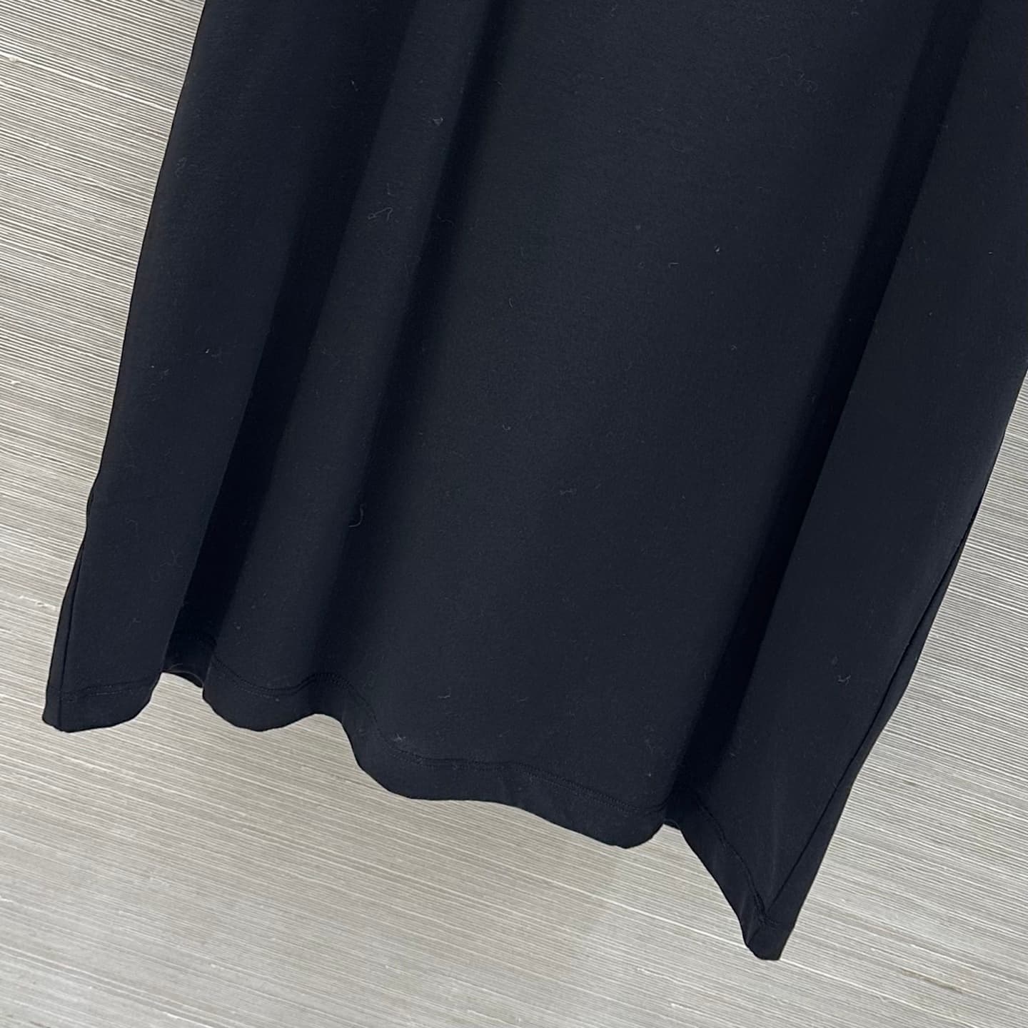 C18560 Exclusive release, high-quality original product ❤️ Fashionable outfits with AW trendy style. New spring/summer items from 26 💕 Stylish pieces 💕 High-end color combinations, three-dimensional foam logo on the T-shirt. Relaxed fit for both men and w — image 6