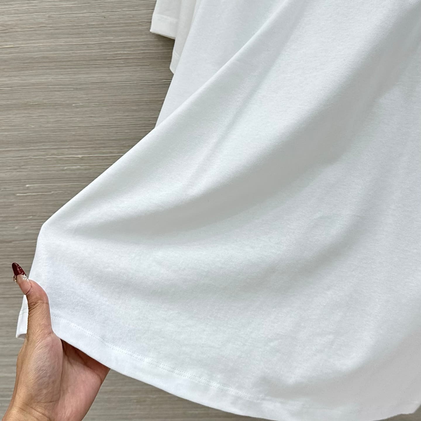 C18558 Exclusive release, high-quality original product ❤️ Trendy AW-style outfits, 26 new spring/summer items💕 Stylish pieces💕 High-end color schemes, three-dimensional foam logo on loose short-sleeved T-shirts. Unisex design with loose fit⚠️ Customized  — image 7