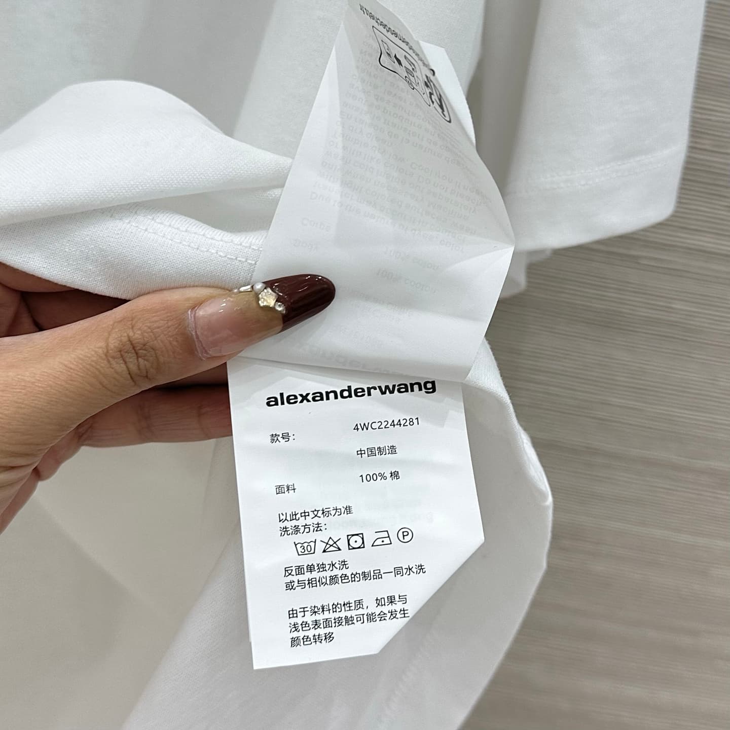 C18558 Exclusive release, high-quality original product ❤️ Trendy AW-style outfits, 26 new spring/summer items💕 Stylish pieces💕 High-end color schemes, three-dimensional foam logo on loose short-sleeved T-shirts. Unisex design with loose fit⚠️ Customized  — image 8
