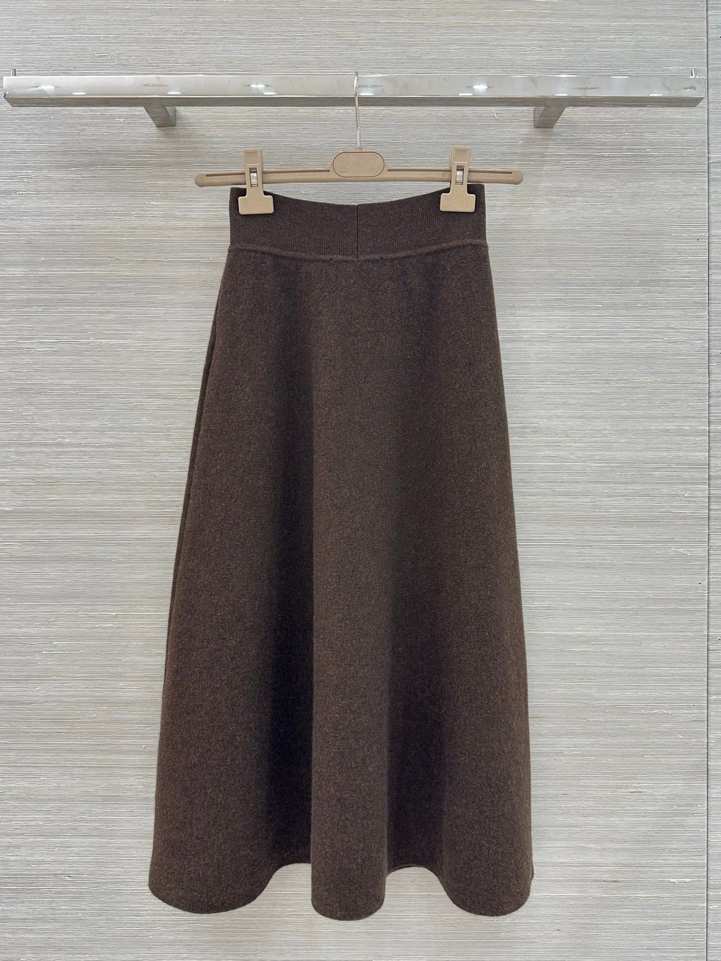 C18557 VP high-end original quality collection❤️Lp high intelligence feel, old money style outfits, capsule series Monochrome long midriff dress! Perfectly paired with the series short-sleeved cardigan – extremely beautiful⚠️YB ordered spinning yarn; heav — image 8