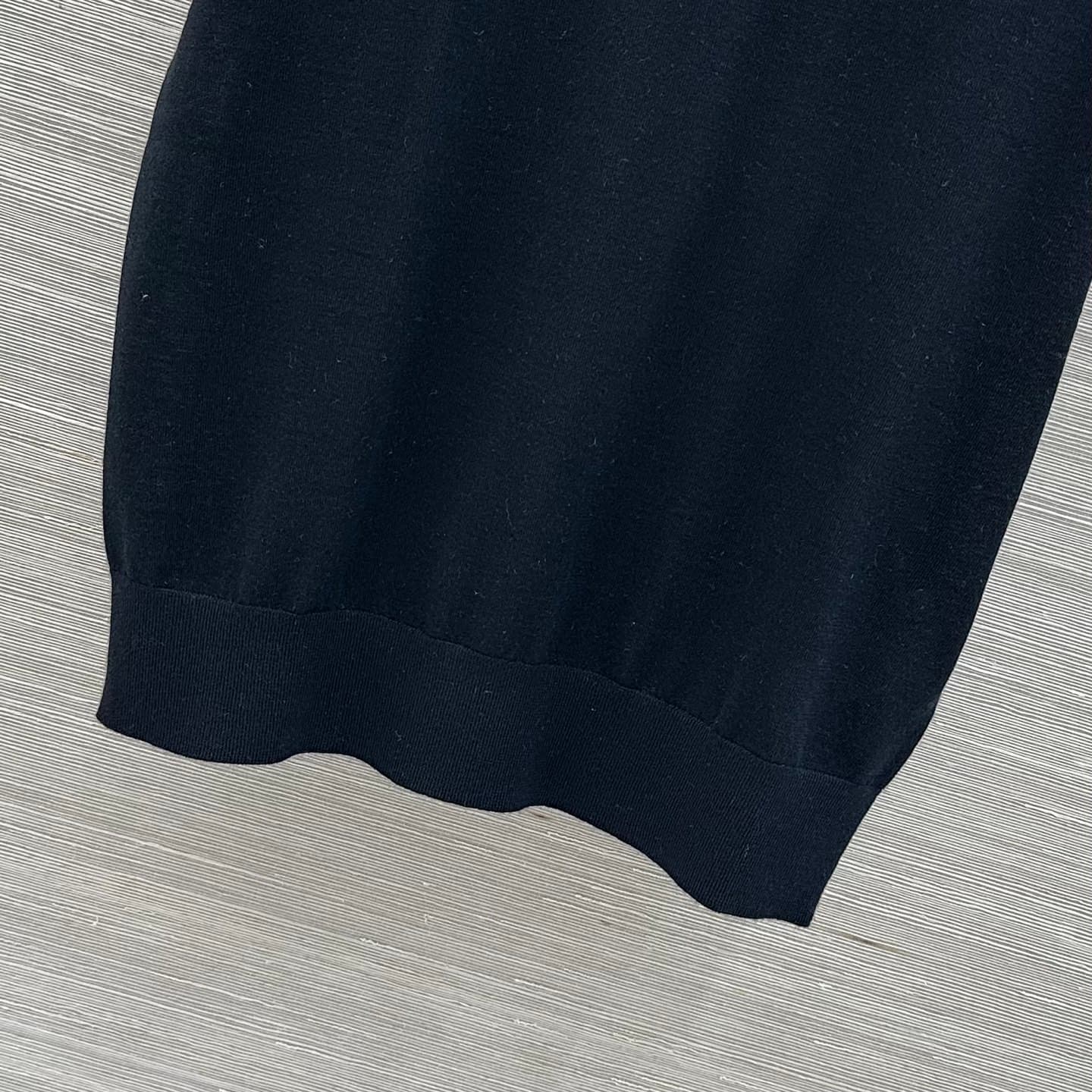 C18544 VP exclusive release 🍒 High-quality original items! RL long-term strategy, stylish and intelligent fashion choices! 18 custom knitting with 100% wool yarn – fine and comfortable texture. Classic round-necked rider embroidered short sleeves top. Ele — image 6