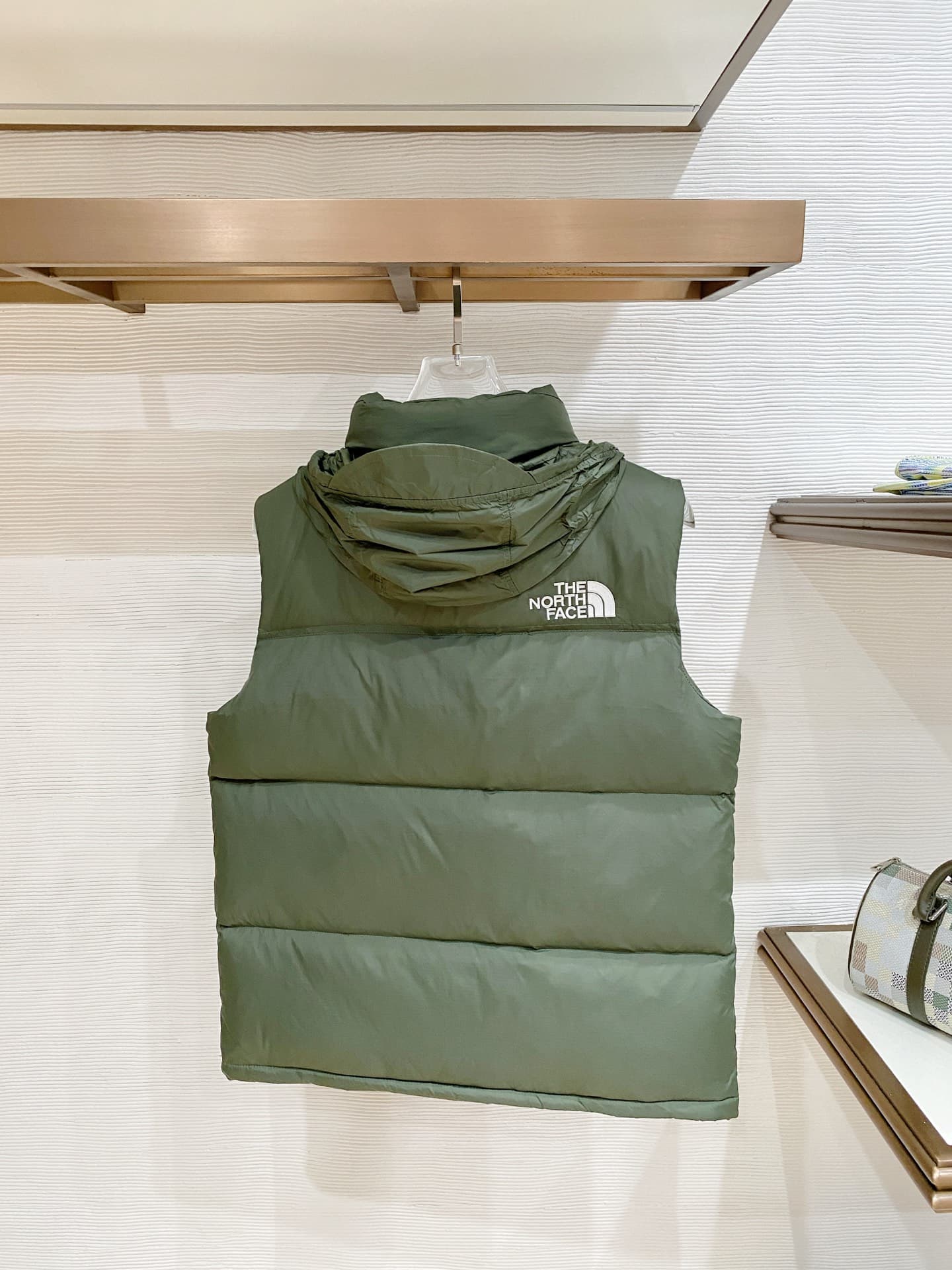 C11024 North side/The North Face1996 classic couple-style vest — image 8