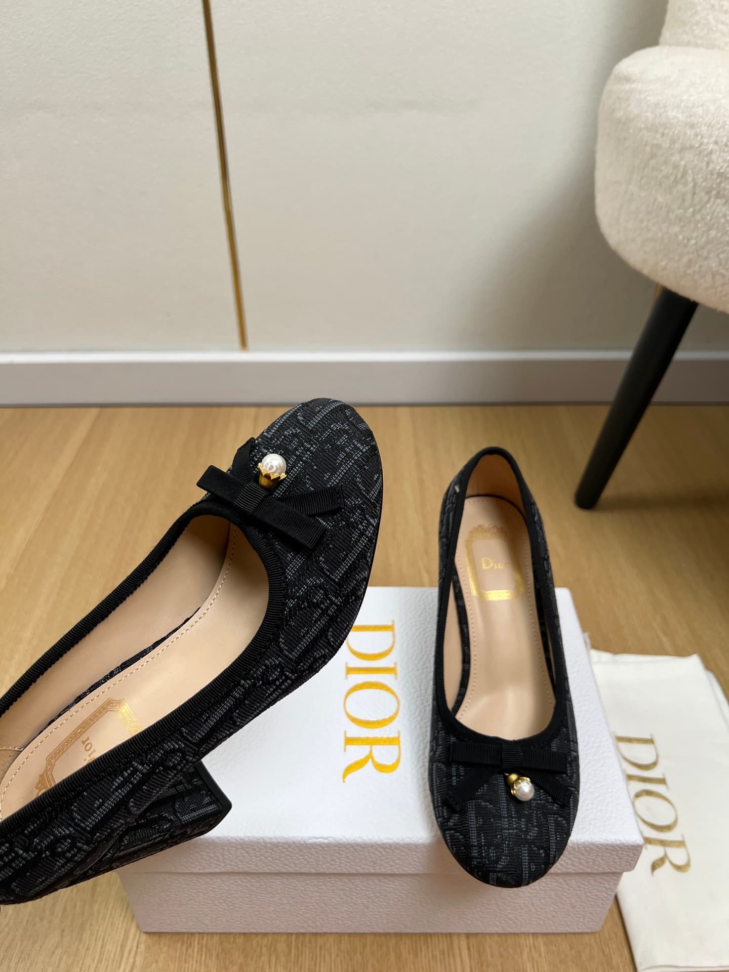 D5863 🍸 Dior | 2026 ˢˢ — image 5