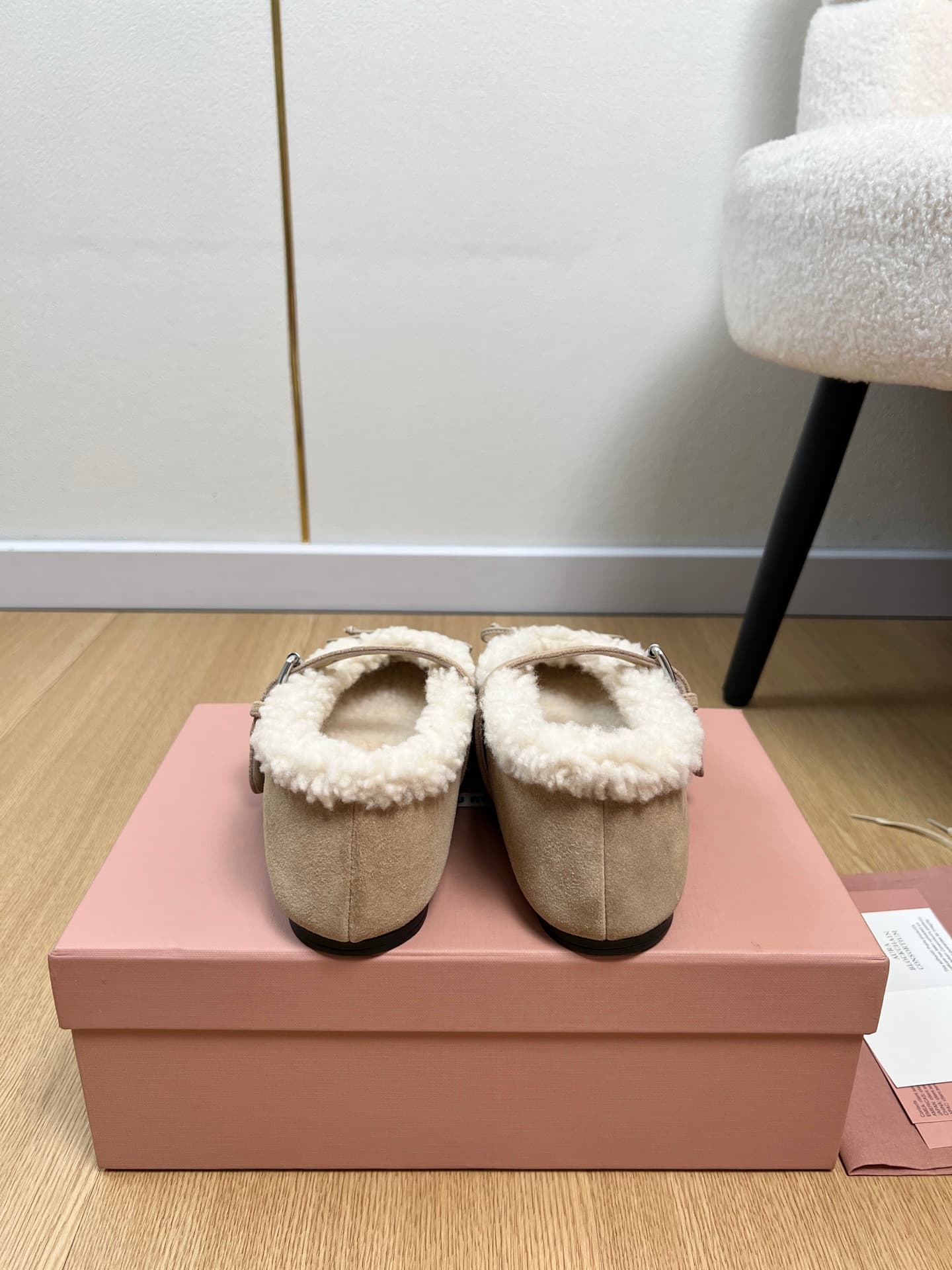D10562 🍸 MiuMiu缪缪 | 2026ˢˢ — image 8