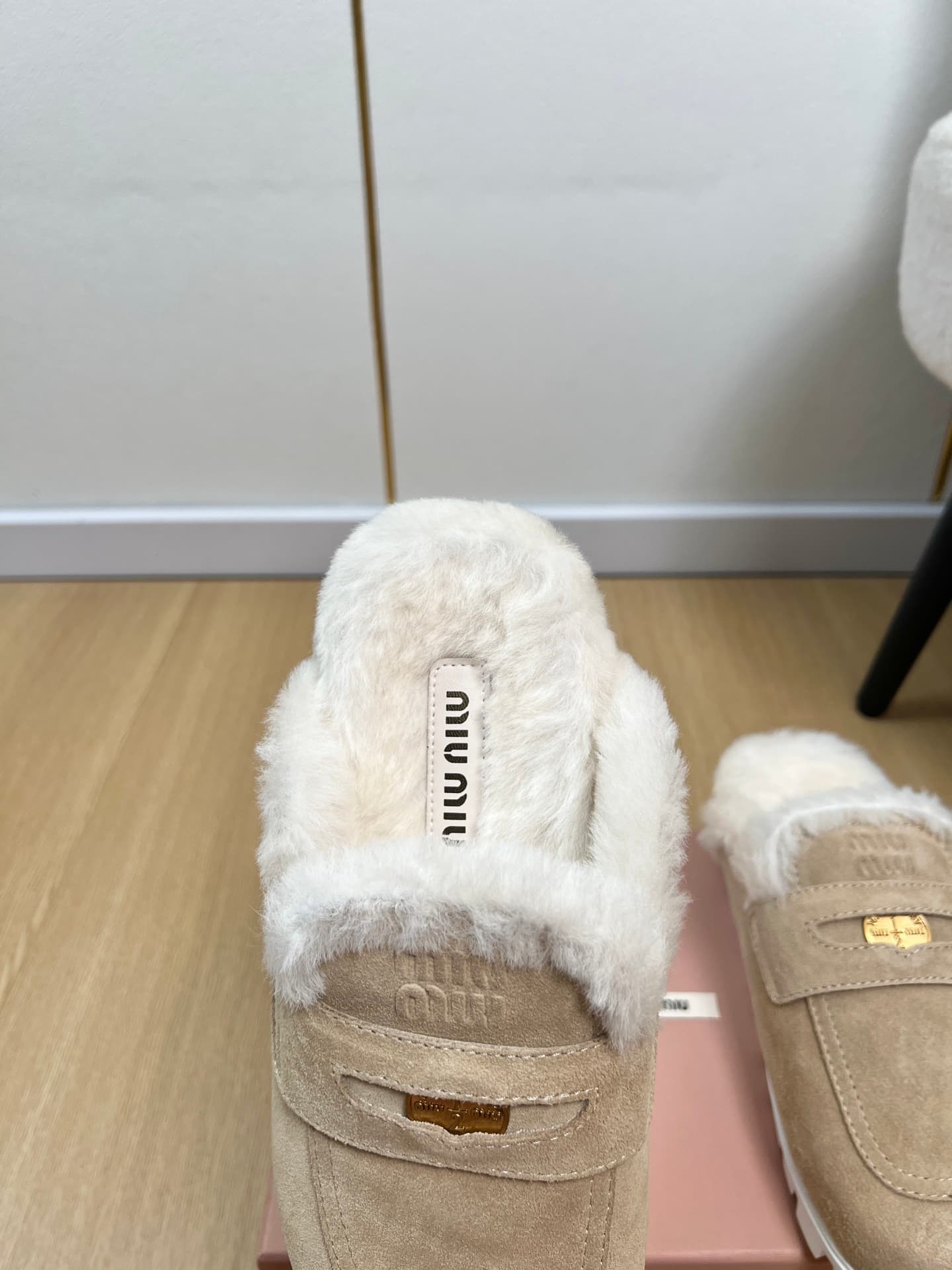 D10559 🍸 MiuMiu缪缪 | 2026ˢˢ — image 7