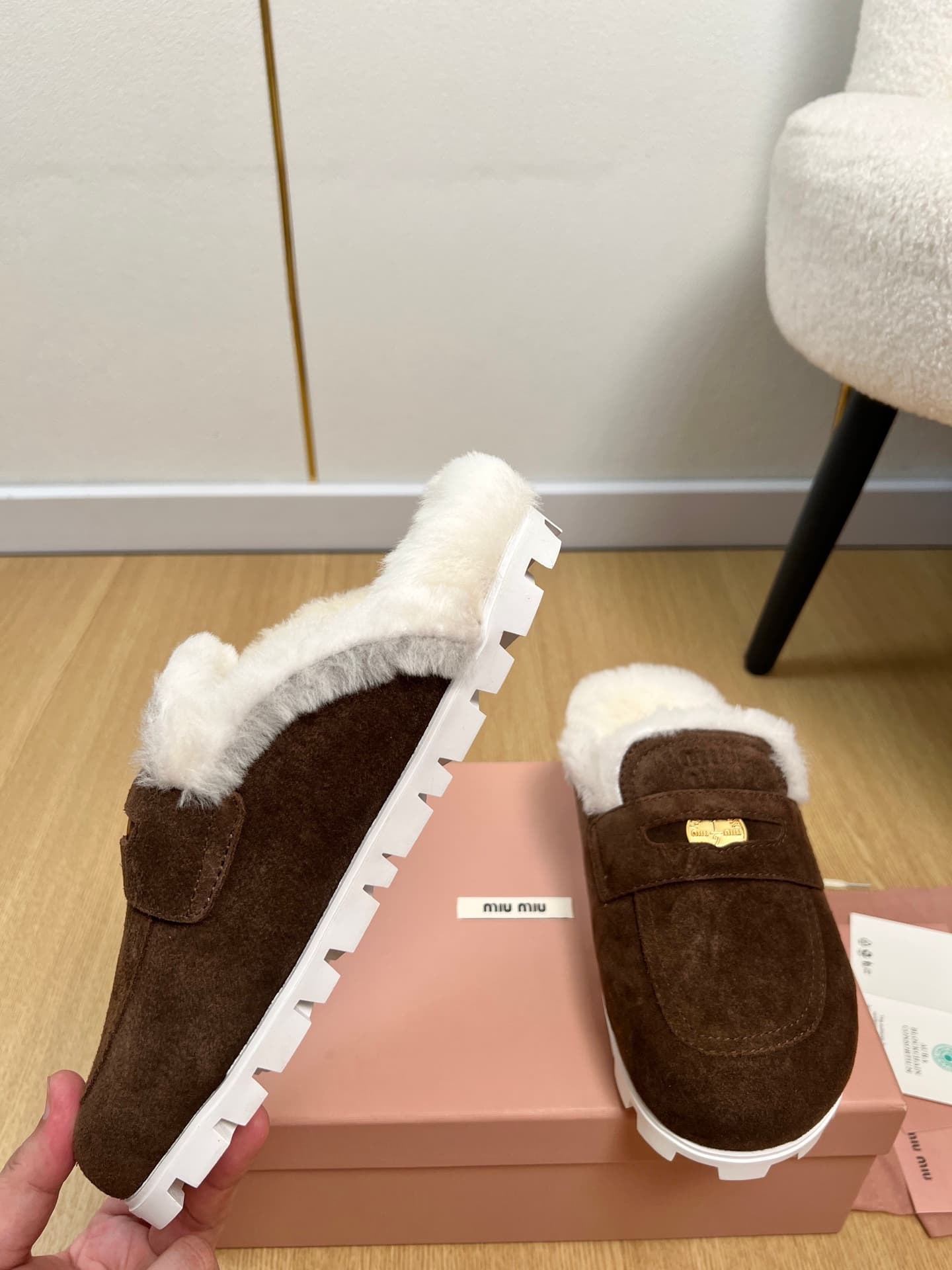 D10558 🍸 MiuMiu缪缪 | 2026ˢˢ — image 6