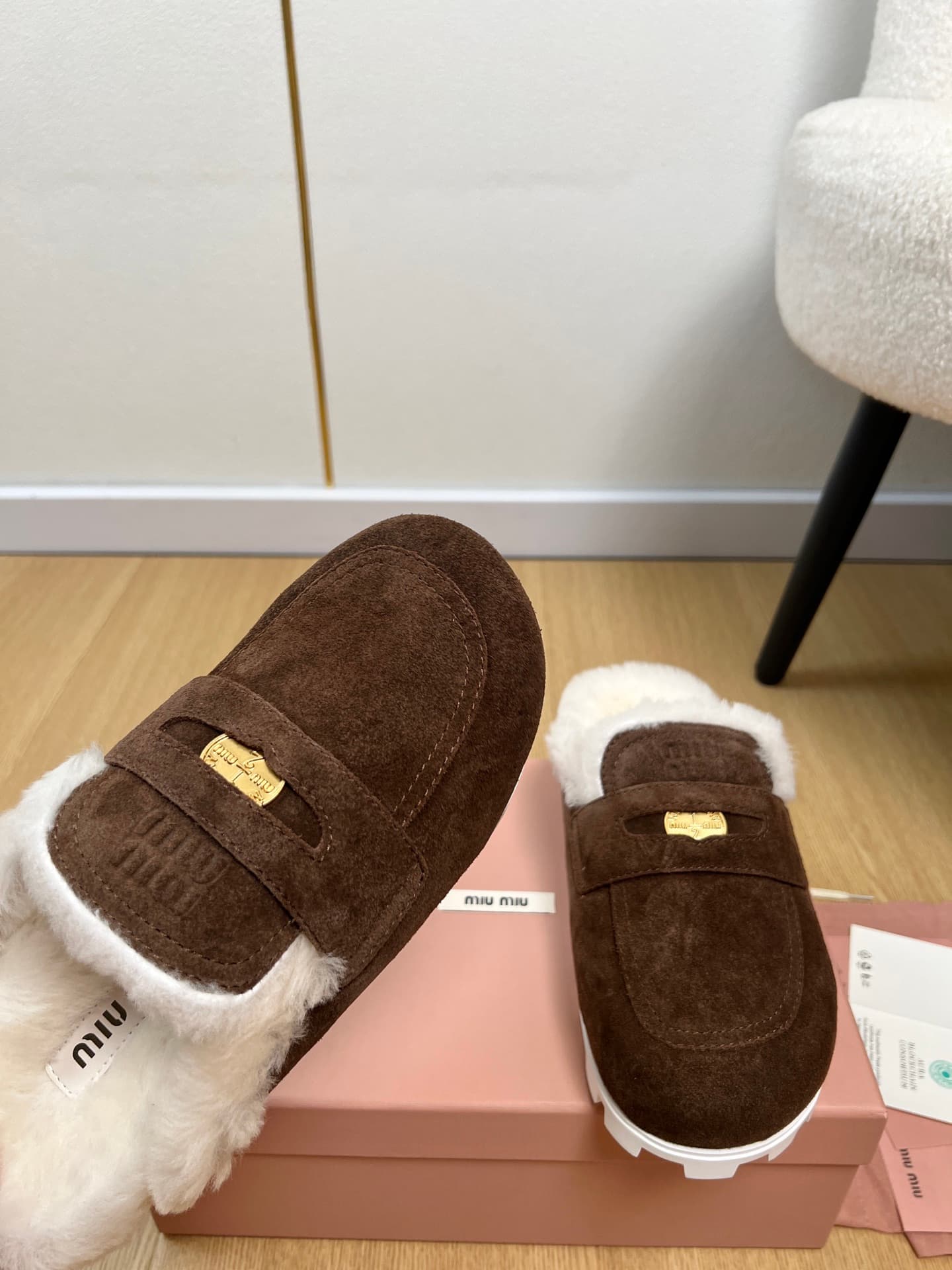 D10558 🍸 MiuMiu缪缪 | 2026ˢˢ — image 5