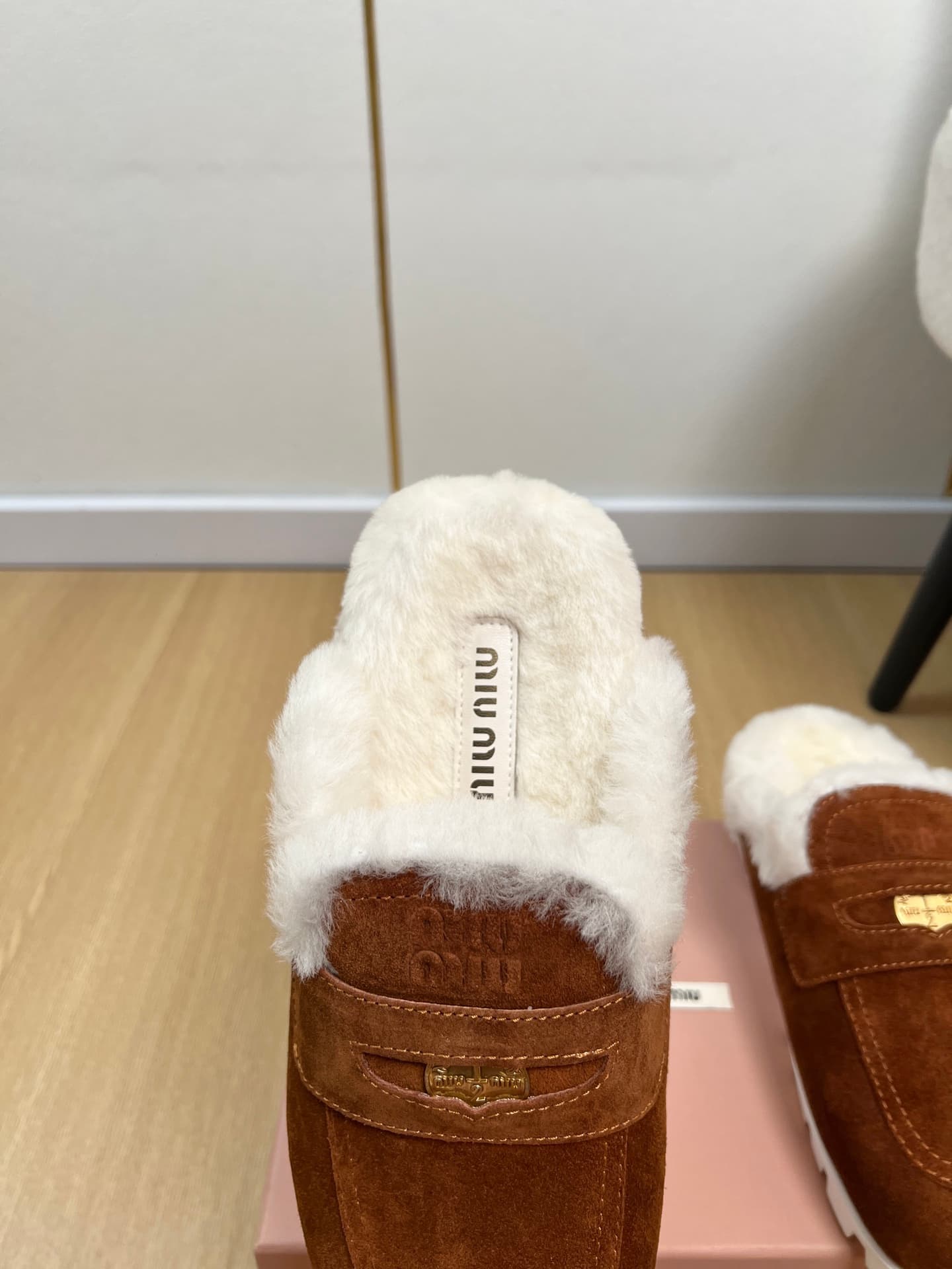 D10557 🍸 MiuMiu缪缪 | 2026ˢˢ — image 7