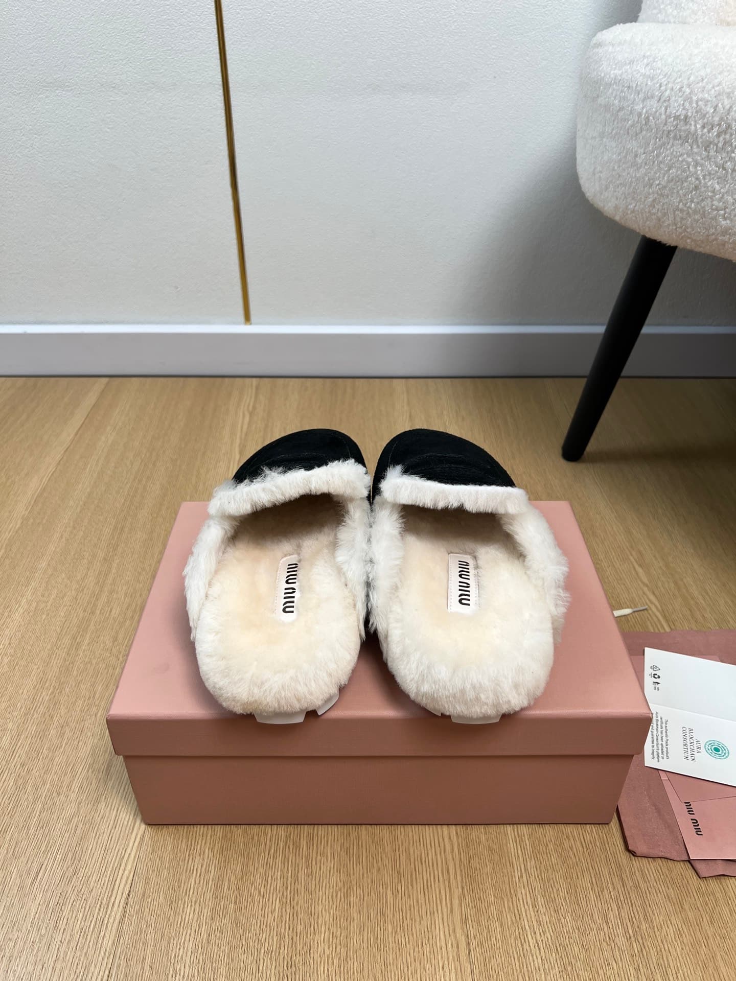 D10556 🍸 MiuMiu缪缪 | 2026ˢˢ — image 8