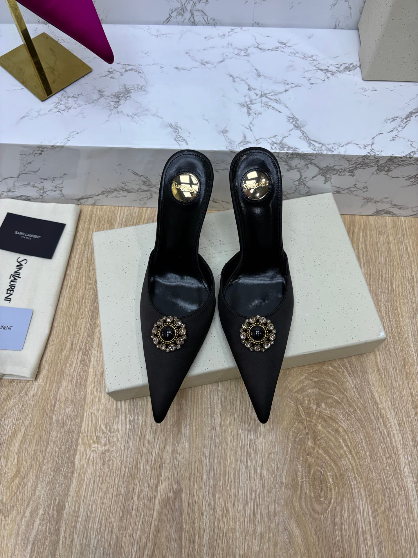 D12342 YSL — image 1