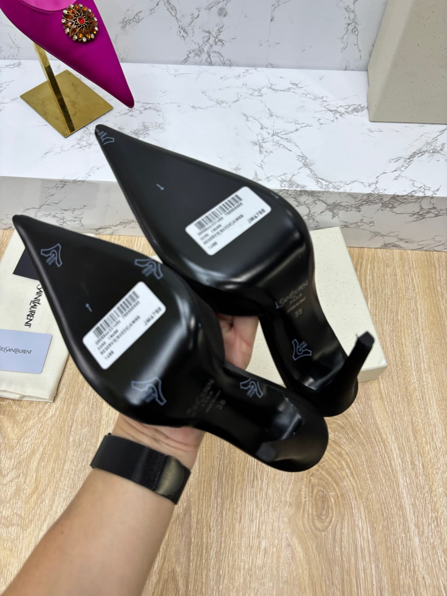 D12342 YSL — image 5