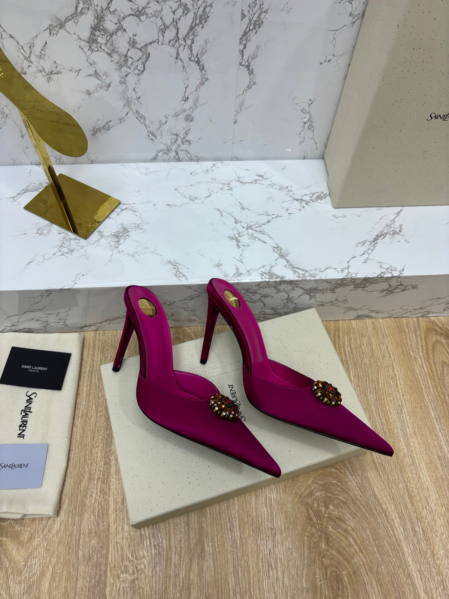 D12341 YSL — image 7