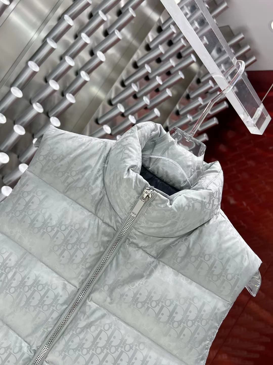 C11059 2025 – New models for autumn and winter 🆕 Down jacket. Original 1 and 1: custom metal accessories imported directly from abroad. Welcome to the store for comparison. Absolutely high quality. Made with top-grade 95 white duck down – extremely soft,  — image 2
