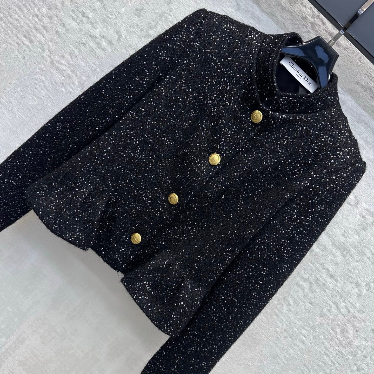 C19524 Dio*2026 new product launched: sequin-dotted corduroy jacket with a stand-up collar. Made from imported corduroy material with rich texture and strong quality. Features a stand-up collar opening, along with intricate sequin detailing across the bod — image 2