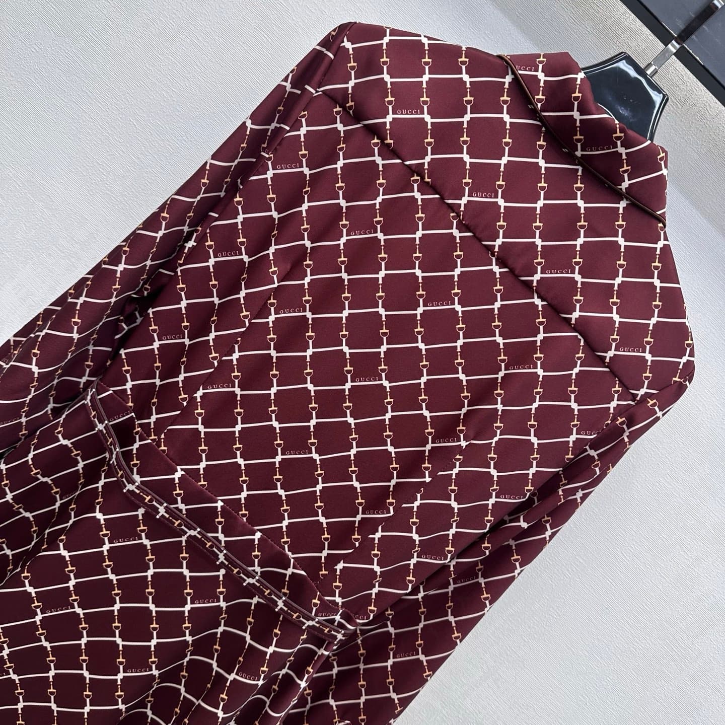 C19530 Dio*2026 new product launched: Vintage/retro checkered print blouse dress. Customized with YB imported satin material—soft, smooth, and shiny. Features a single-row gold buttons on the collar, paired with a waist-adjustable belt for more style dept — image 8