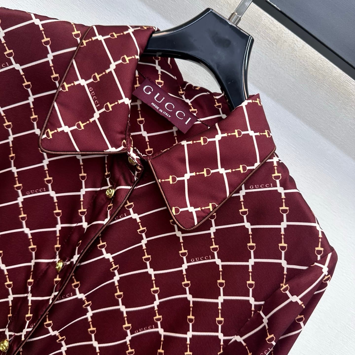 C19530 Dio*2026 new product launched: Vintage/retro checkered print blouse dress. Customized with YB imported satin material—soft, smooth, and shiny. Features a single-row gold buttons on the collar, paired with a waist-adjustable belt for more style dept — image 3