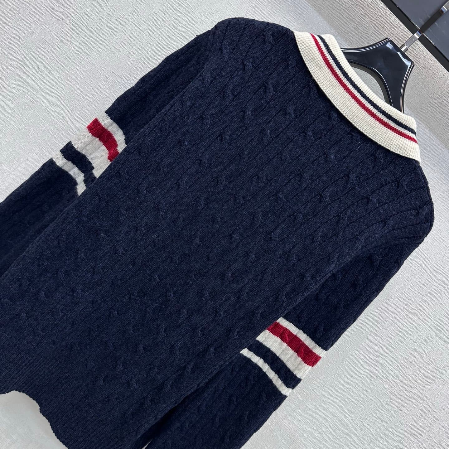 C19546 Ralph Laure*2026 new product launched! Vintage/retro pattern, embroidered knitted cardigan with contrasting stripes. Custom YB imported knitting material – soft and comfortable, warm and breathable. Features a Polo collar with contrasting stripe ed — image 6