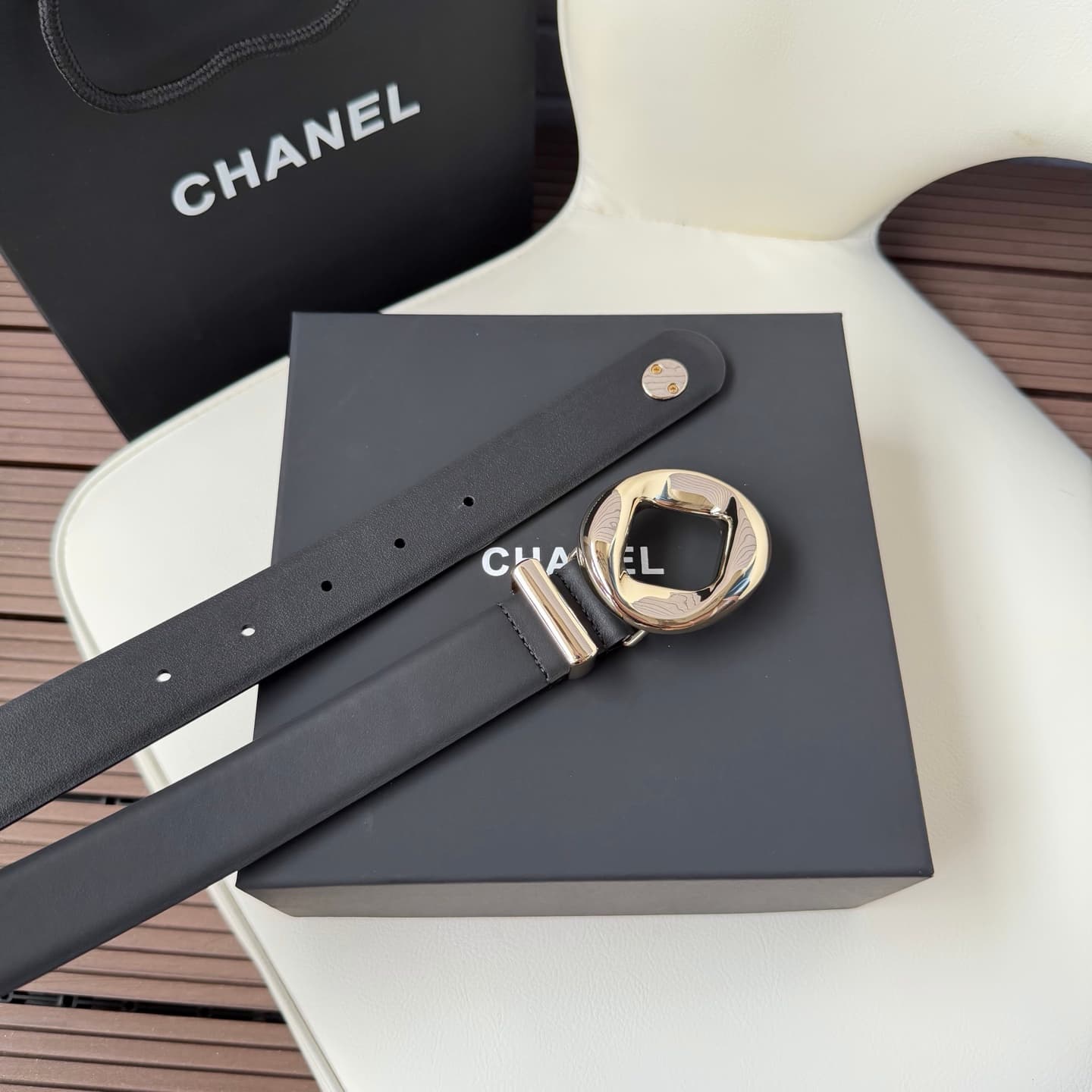 C32975 💥💥💥3.0cm Chanel belt, made of double-sided top-grade cowhide. Custom-made with copper hardware buckles — image 3