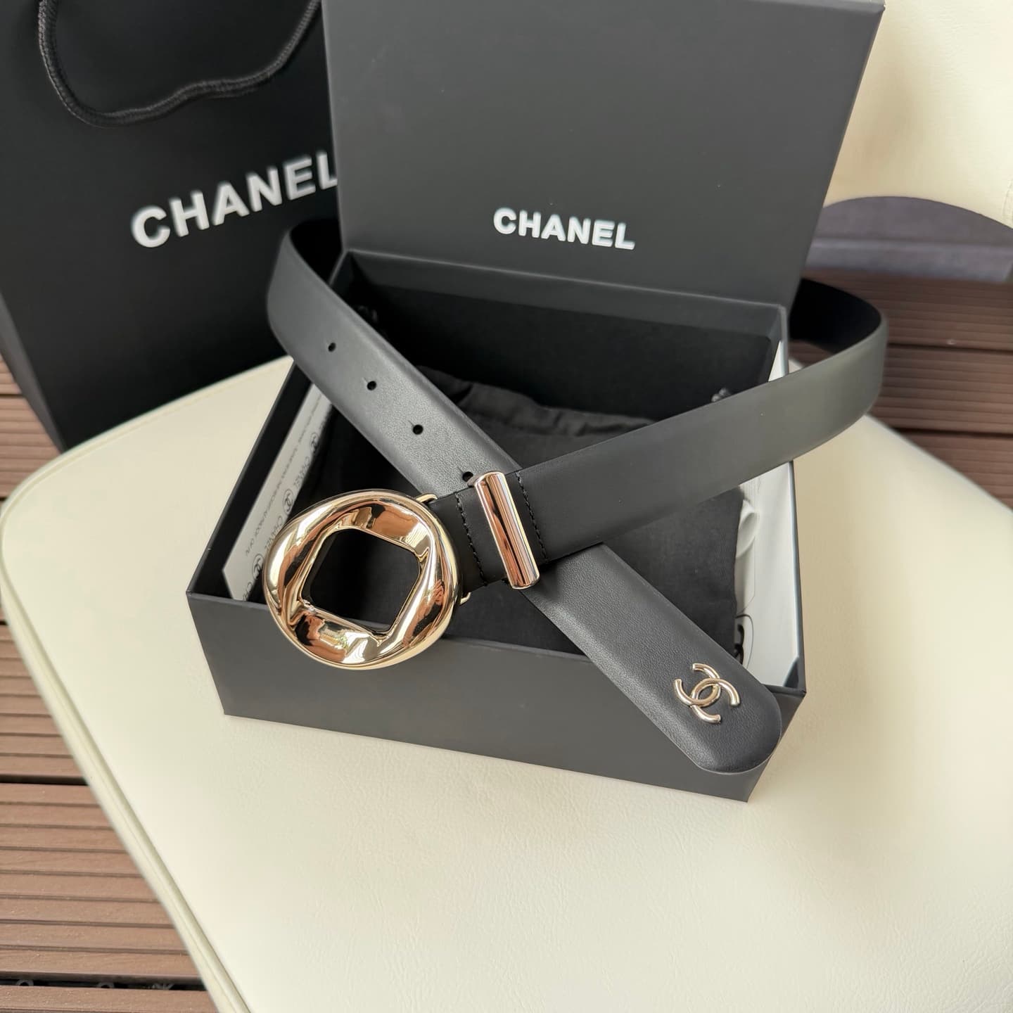 C32975 💥💥💥3.0cm Chanel belt, made of double-sided top-grade cowhide. Custom-made with copper hardware buckles — image 2