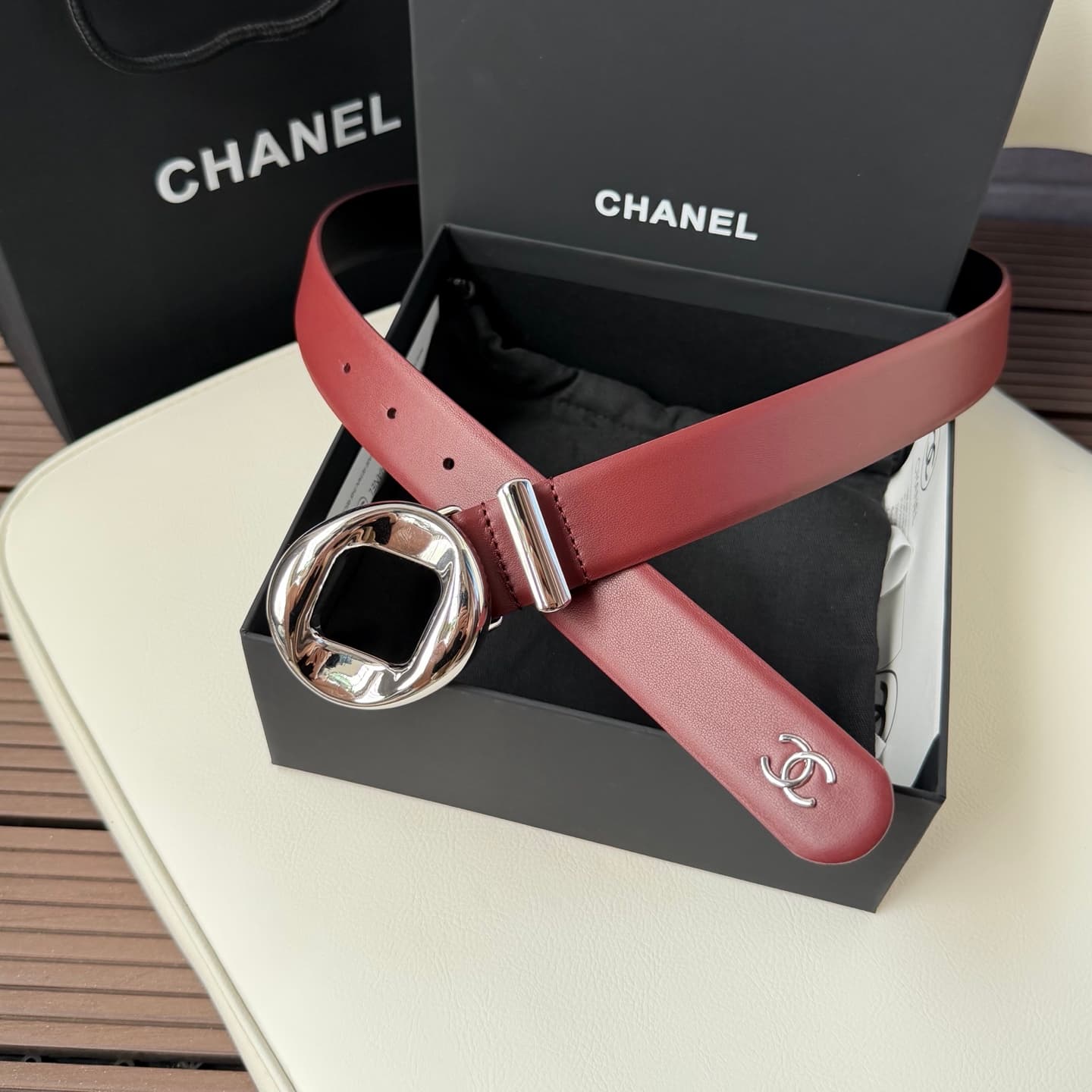 C32972 💥💥💥3.0cm Chanel belt, made of double-sided top-grade cowhide. Custom-made with copper hardware buckles — image 2