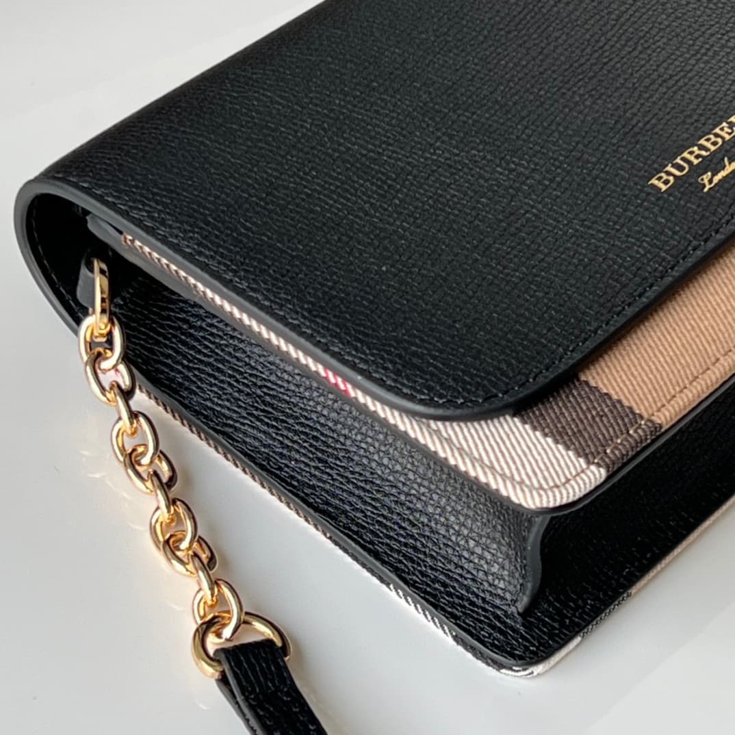 C55 230【Burberry•Burberry】Original design products 🇮🇹～～Dual-purpose shoulder and handbag 🎉👉 Fine[Rose] soft imported calfskin fabric combined with check pattern material, golden hardware details, 👍 Quality equivalent to that of a specialty store, precise  — image 5
