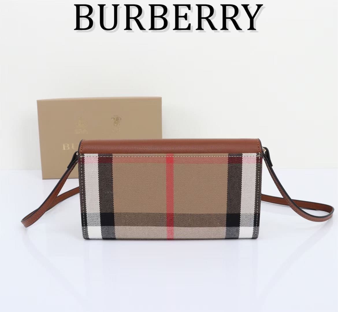 C63 🔥🔥🔥 Produced by Burberry Original Items 🇮🇹～～Dual-purpose shoulder and handbag🎉👉 The imported small cowhide material is soft and delicate[玫瑰]; paired with check pattern fabric, with golden hardware accessories. 👍 Quality equivalent to that of specialty — image 3