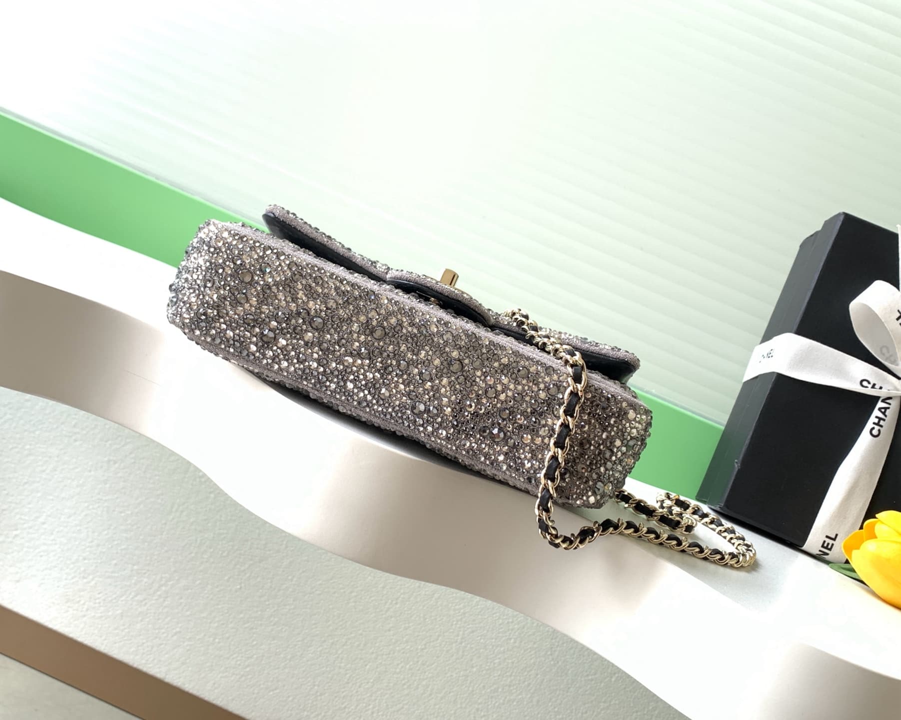C782 26c SAC DU SOIR dinner bag, with a dark gray base and colorful rhinestones – truly luxurious! Features golden metal chain straps and a classic double C logo, making it elegant and high-end. The size is ideal; it can be carried in hands or worn on the — image 4