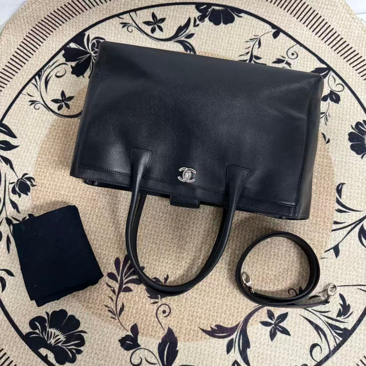 C780 Chanel CERF Medium — image 5