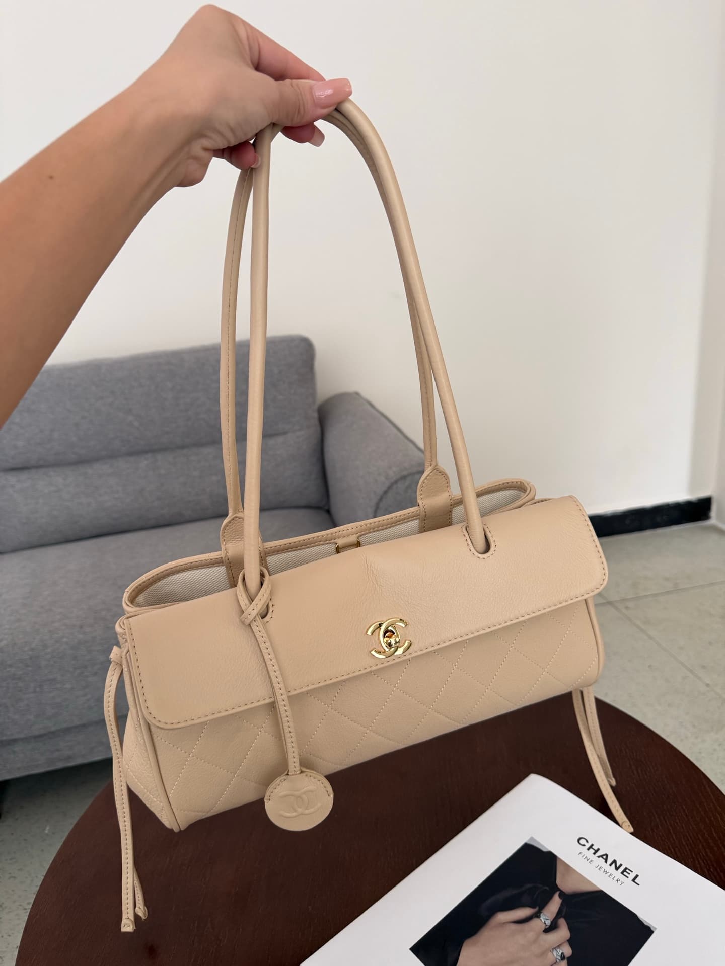 C3188 4903 Xing, shipping! — image 3