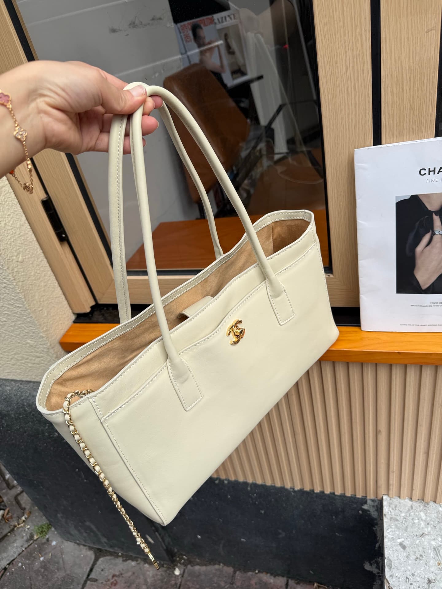C3197 💰230.6976 Ivory color, ready for shipment — image 5