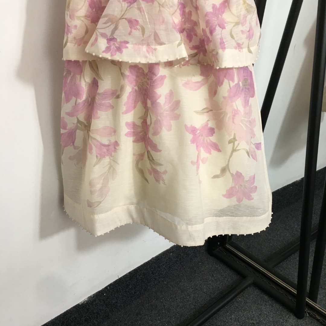 C18256 Item number: 20252648 Zimmermann new model – purple floral print, ruffled V-neck dress with waist belt. Short skirt, beige and black colors, sizes S-XL. [Size M; bust: 76, elastic; waist: 74; length: 82] — image 3