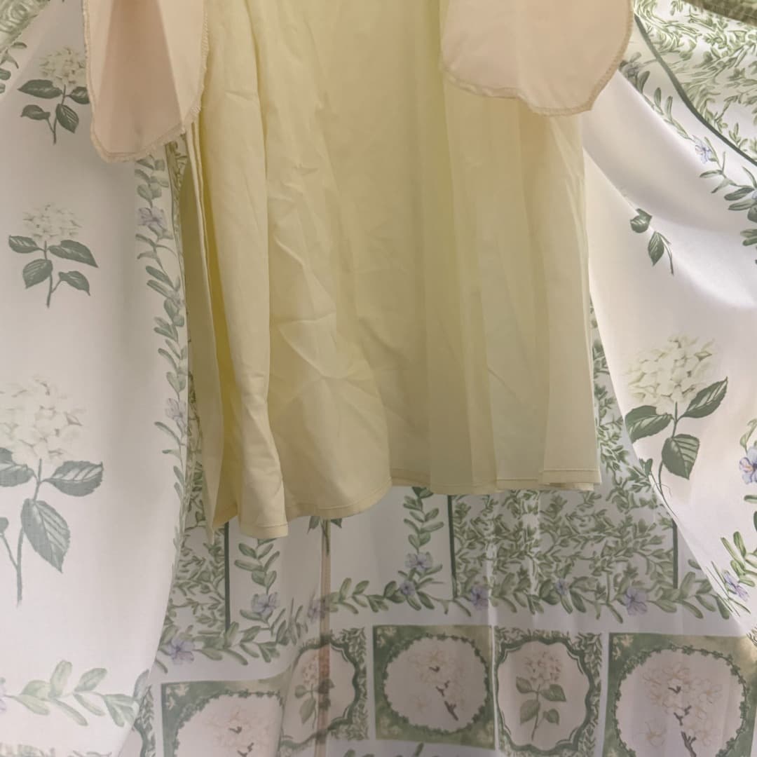 C18276 Item number 20253956 Zimmermann new model, with green flower pattern and pearl-trimmed waistband. Dress in beige color, sizes S-XL. [Size M: Bust 82, waist 72, length 116] — image 8