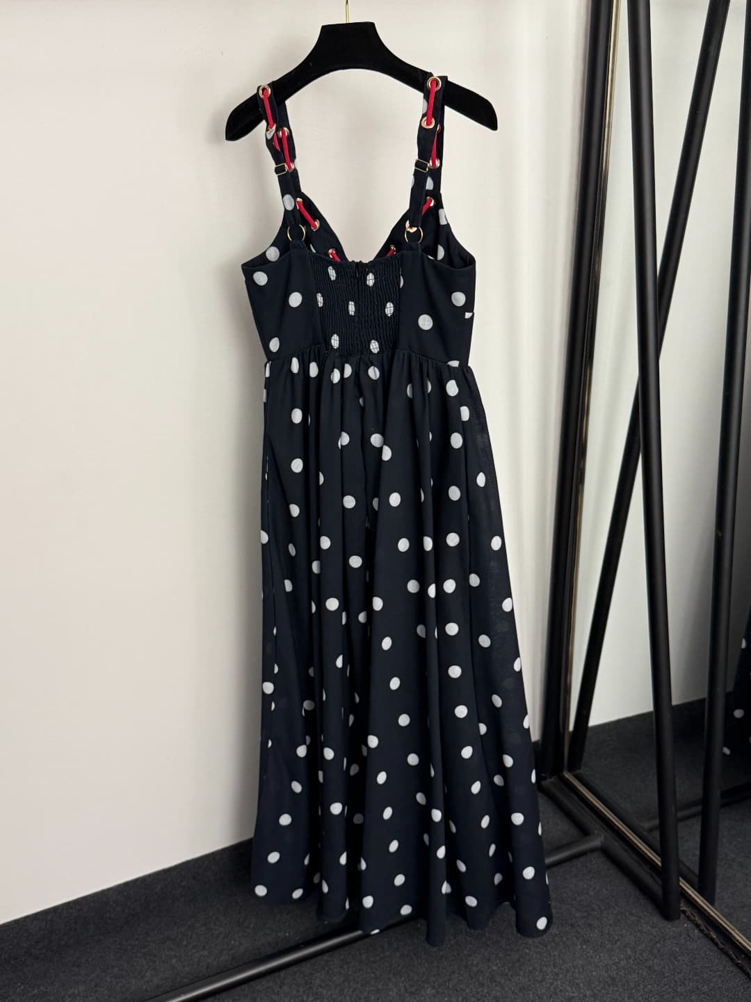 C18332 Item number: 20256733 Zimmermann* New model – resort-style dress with appliqué patterns and tie-like straps. Long dress, black color, sizes S-XL. [Size M: Elasticity at bust: 82; elasticity at waist: 70; length: 121; Weight: 0, 700kg] — image 6