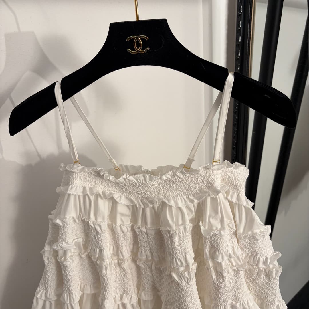 C18221 Item number: 20263979 Zimmermann* New design, lace and ruffled sweet doll-style straps, A-shaped top. Colors: white, black. S-XL sizes available. [S size: Chest circumference 66; Length 43; Weight: 0, 490kg] — image 2