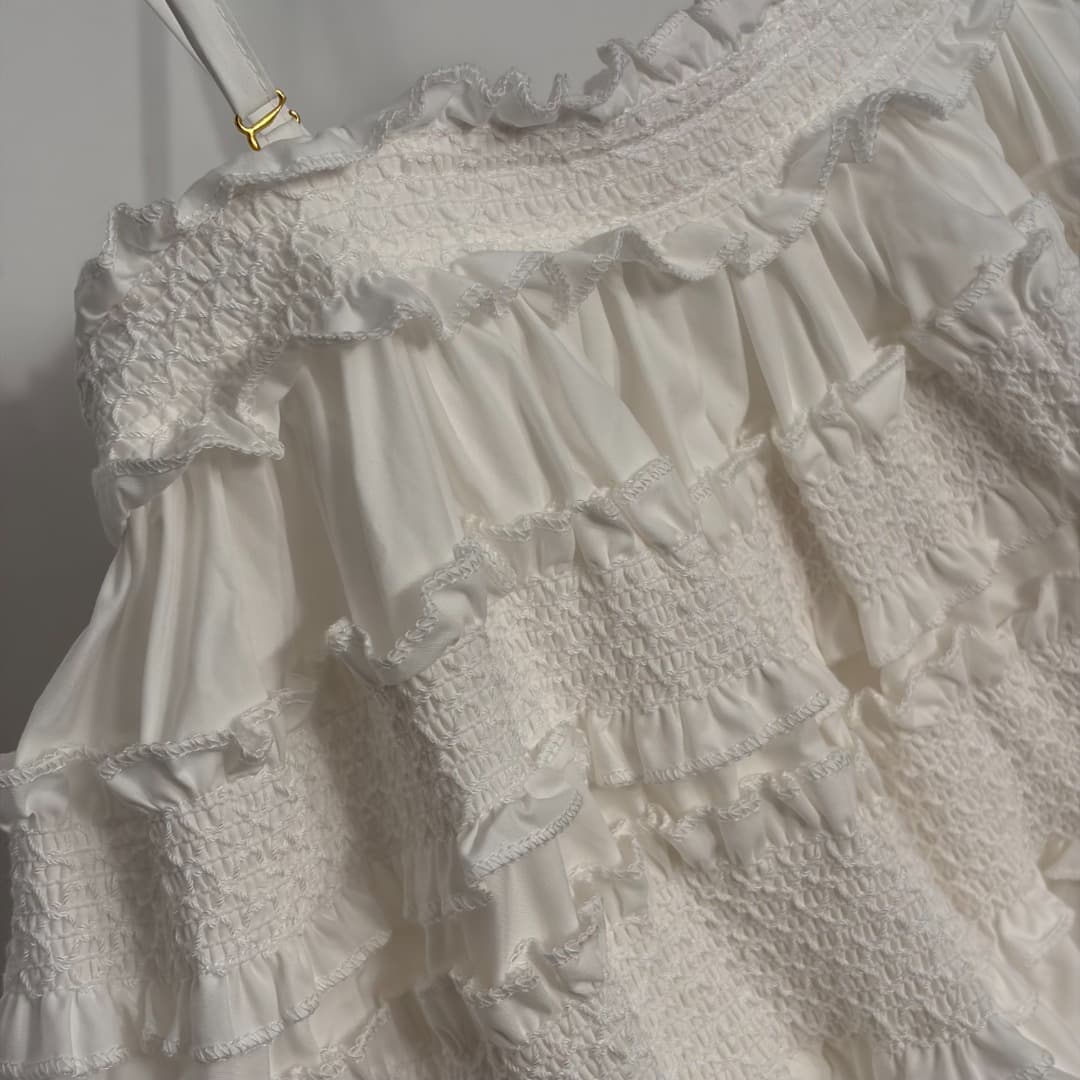 C18221 Item number: 20263979 Zimmermann* New design, lace and ruffled sweet doll-style straps, A-shaped top. Colors: white, black. S-XL sizes available. [S size: Chest circumference 66; Length 43; Weight: 0, 490kg] — image 4