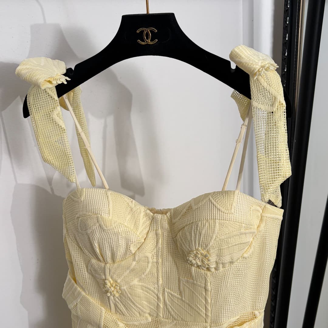 C18309 Style code: 20264120 Zimmermann* New model – 3D embroidered flowers, checked lace halter dress with openings. Long dress, in yellow, light blue, dark blue, white, khaki colors. S-XL sizes available. [L size: elasticated bust circumference 86, elast — image 2