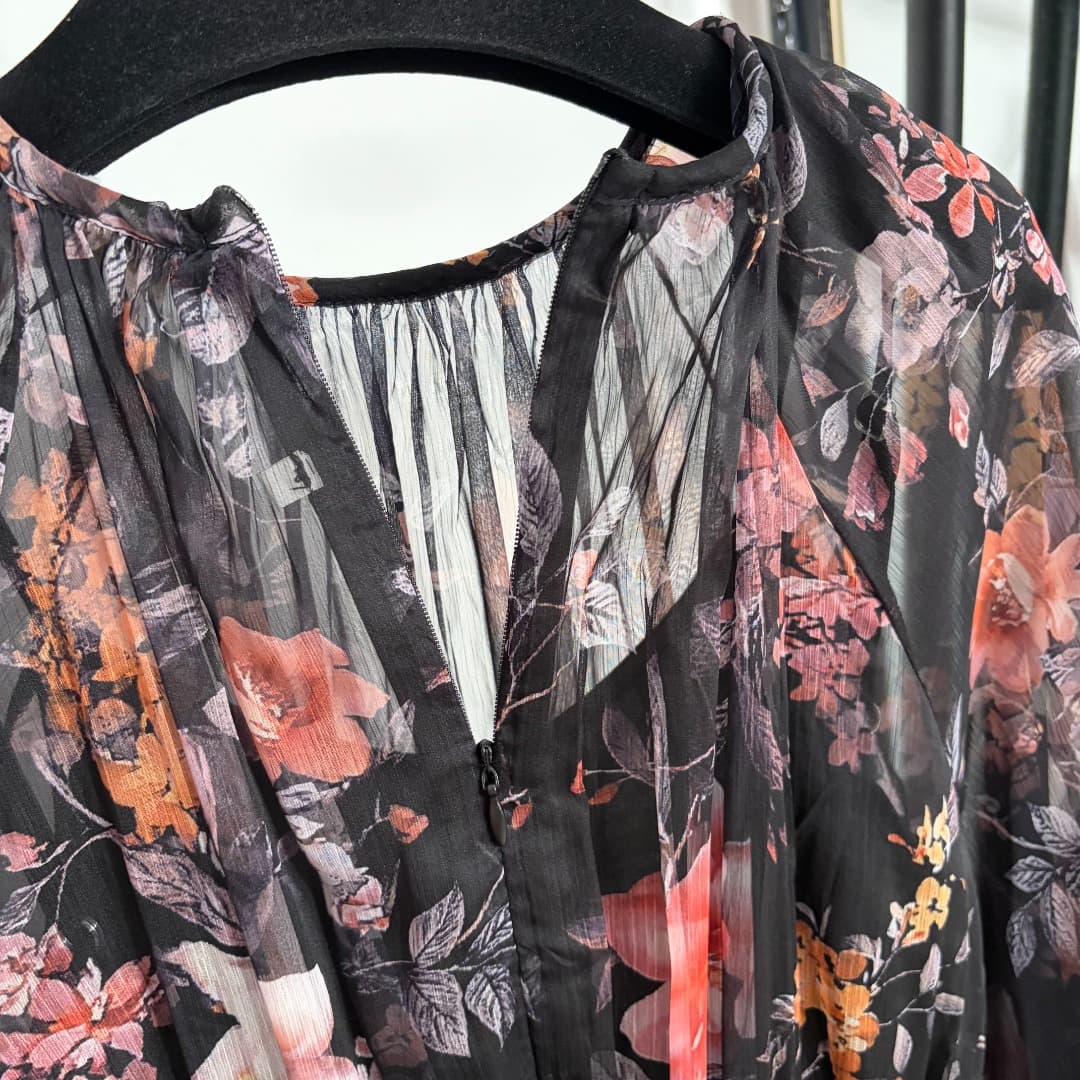 C18364 Style No. 20264277 Zimmermann* New model, elegant style, floral print, long waist dress with straps. Long dress, lined with straps, black color, S-XL sizes. [Size M: bust 86, length 90; bust 92, waist 70; elastic in the sleeves, sleeve length 75, o — image 6