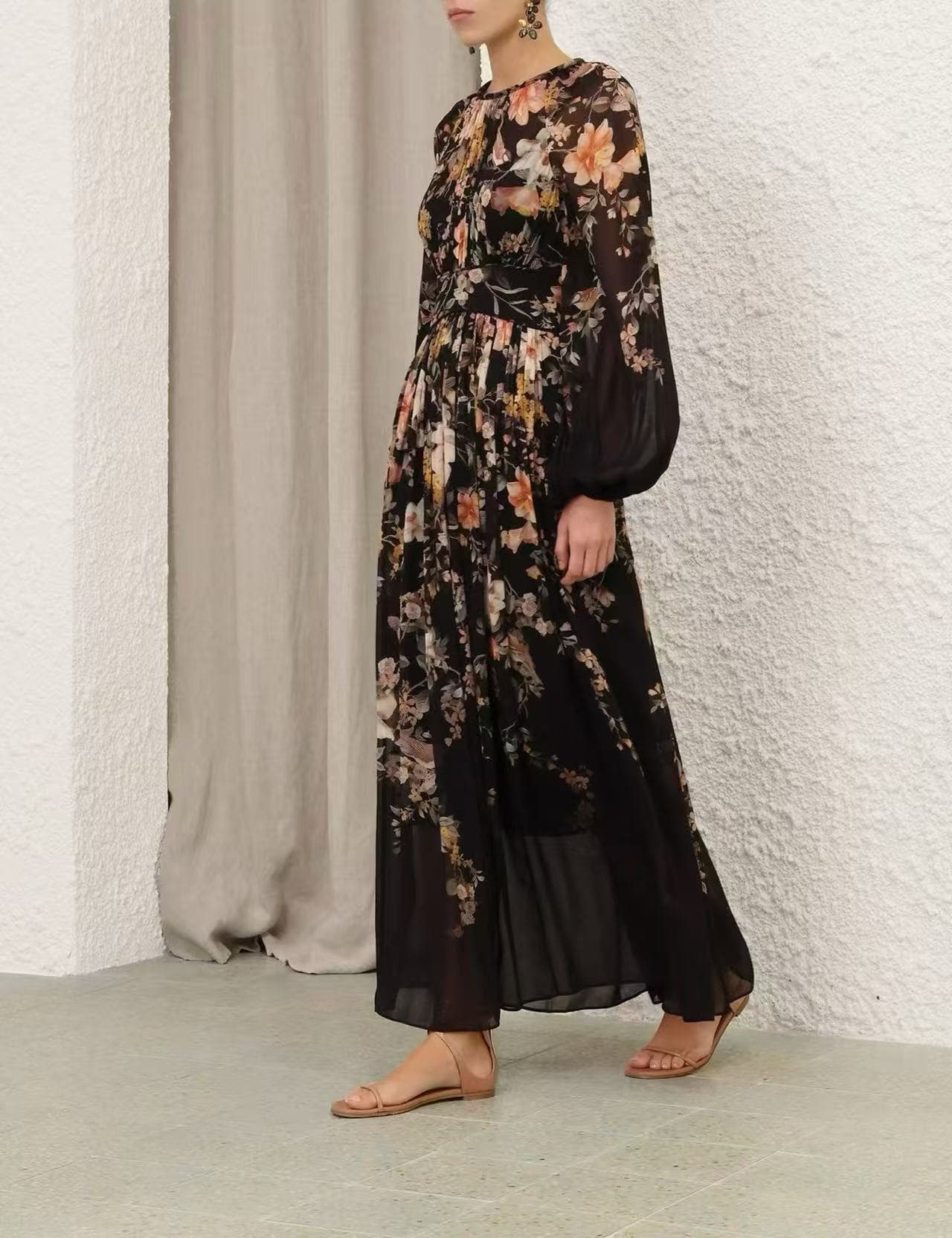 C18363 Style No. 20264277 Zimmermann* New model, elegant style, floral print, long skirt with waistband, black color, S-XL sizes. [Size M: Chest circumference 86, skirt length 90; Chest circumference 92, waist circumference 70. Elasticity, sleeve length 7 — image 2