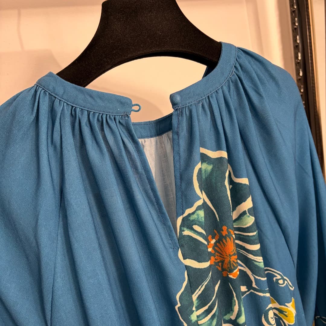 C18373 Item number: 20264253 Zimmermann* New model, floral print, drawstring, waist-cinching, long-sleeved dress with short skirt, blue color, S-XL sizes. [Size M: bust measurements 124, 68; length 92; weight 0, 605kg] — image 8