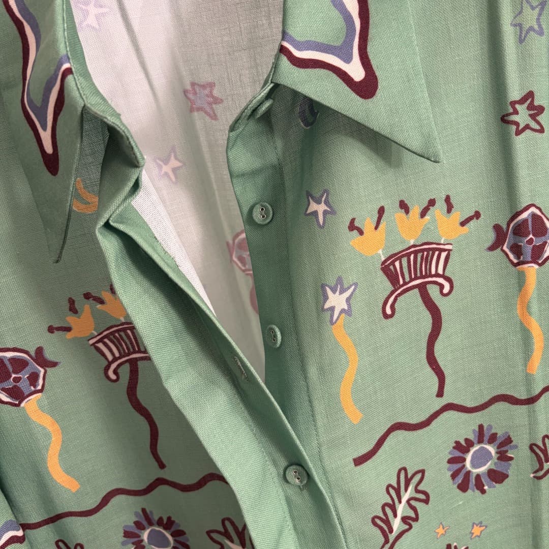 C18368 Item number: 20264259 Zimmermann* New linen set: cute pattern printed short-sleeved shirts + elastic waist wide-leg pants, green color, S-XL sizes. [Size M: shoulder width 40, bust size 110, sleeve length 28, overall length 70; waist size 70, elast — image 3