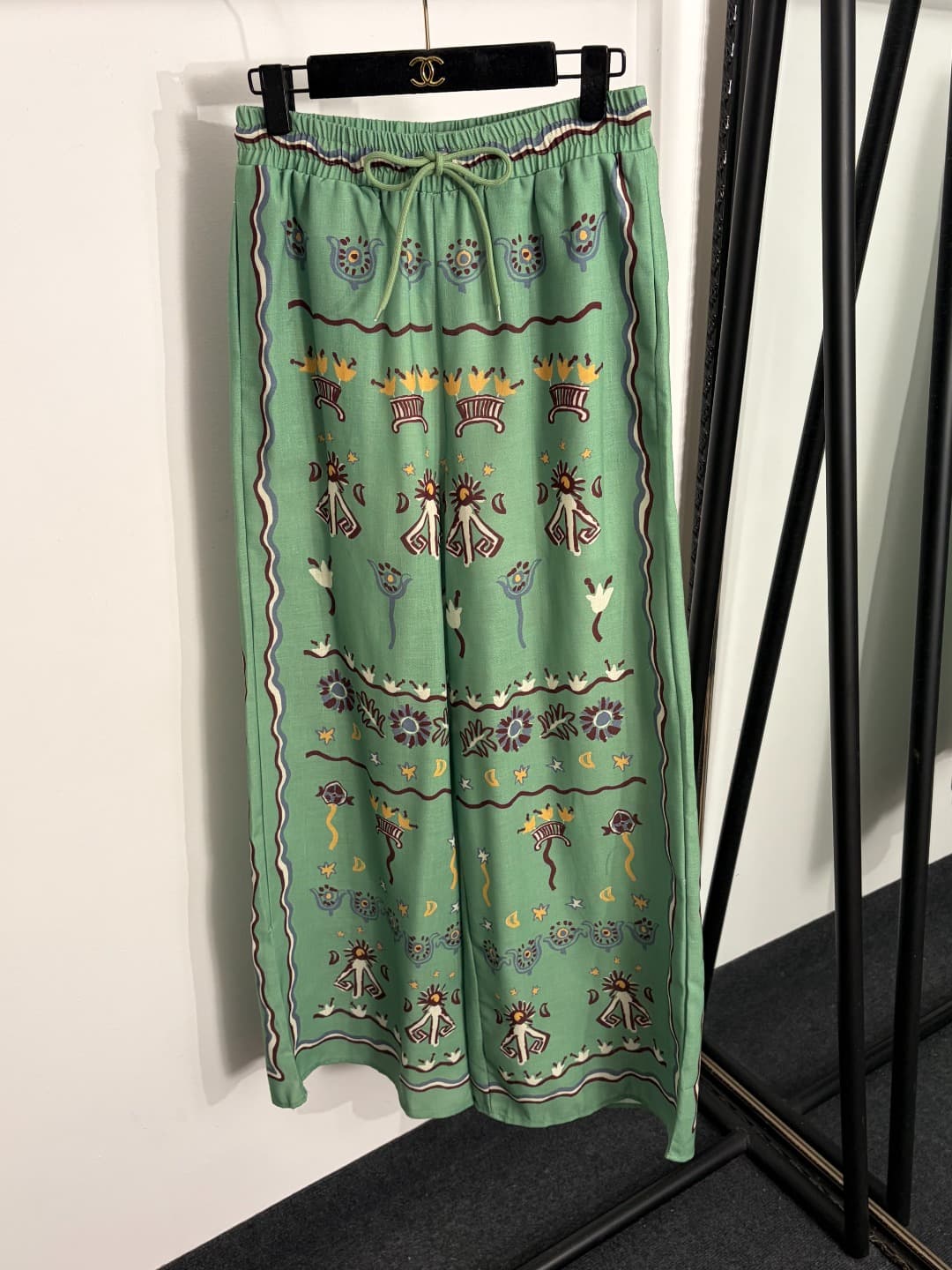 C18368 Item number: 20264259 Zimmermann* New linen set: cute pattern printed short-sleeved shirts + elastic waist wide-leg pants, green color, S-XL sizes. [Size M: shoulder width 40, bust size 110, sleeve length 28, overall length 70; waist size 70, elast — image 5