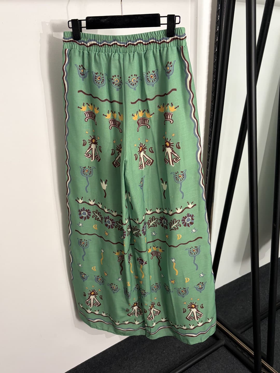 C18368 Item number: 20264259 Zimmermann* New linen set: cute pattern printed short-sleeved shirts + elastic waist wide-leg pants, green color, S-XL sizes. [Size M: shoulder width 40, bust size 110, sleeve length 28, overall length 70; waist size 70, elast — image 8
