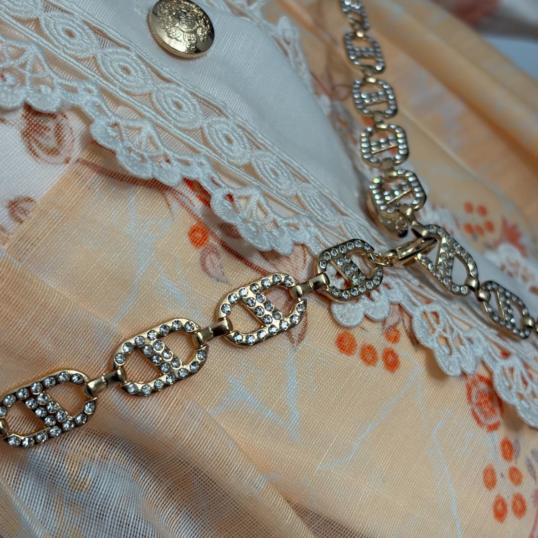 C18361 Style number 20264302 Zimmermann* New model: Diamond-inlaid chain belt. Elegant lace-trimmed long-sleeved shirt dress with a underband, in light orange, purple, and green colors. S-XL sizes available. [Size M: Chest circumference 86, Length 96; Sho — image 4