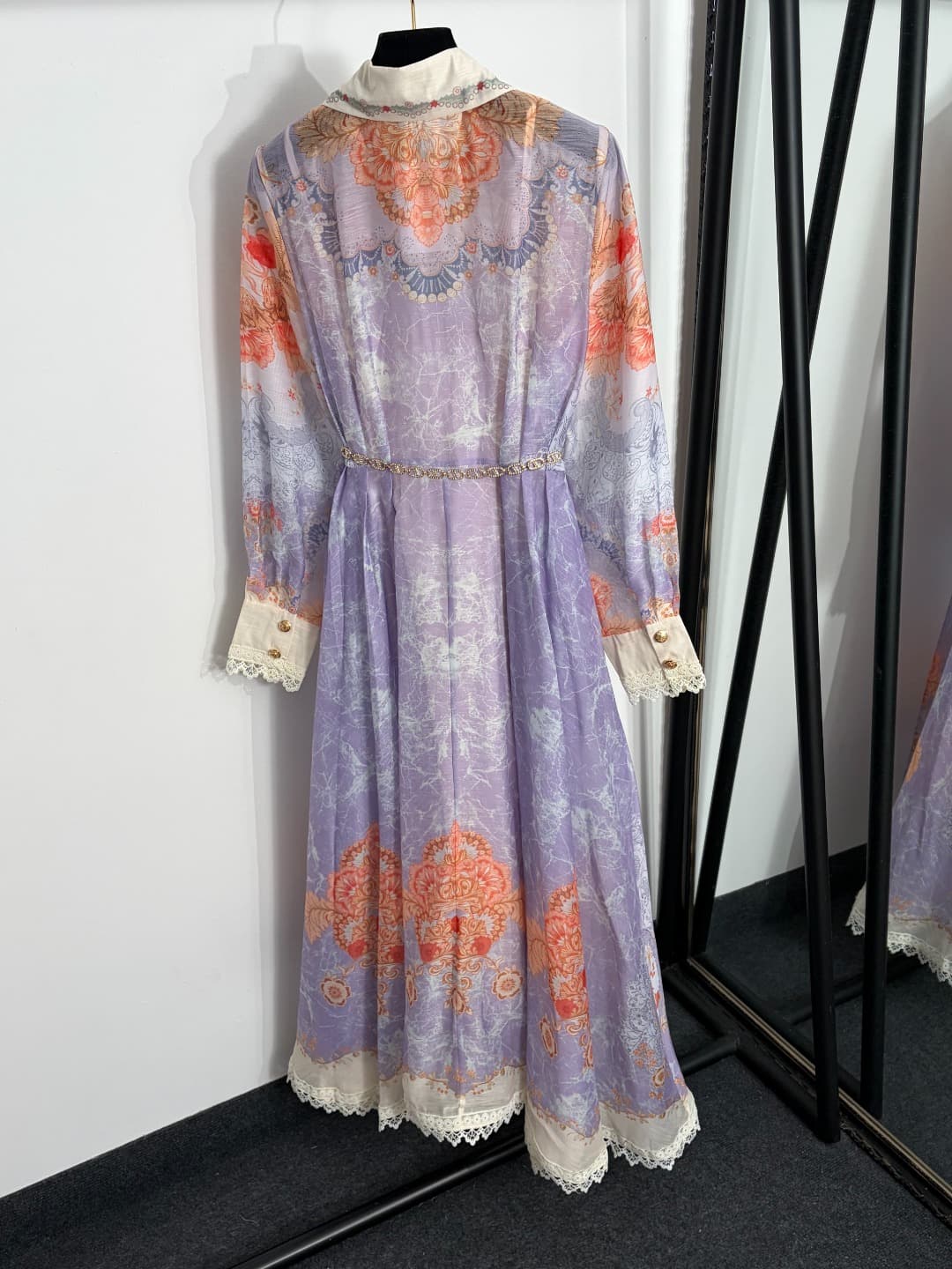 C18360 Item number: 20264302 Zimmermann* New model. Diamond-encrusted chain belt. Elegant lace-trimmed long-sleeved shirt dress with a undergarment, in light orange, purple, and green colors. S-XL sizes. [Size M: bust 86, length 96; shoulder width 38, bus — image 6