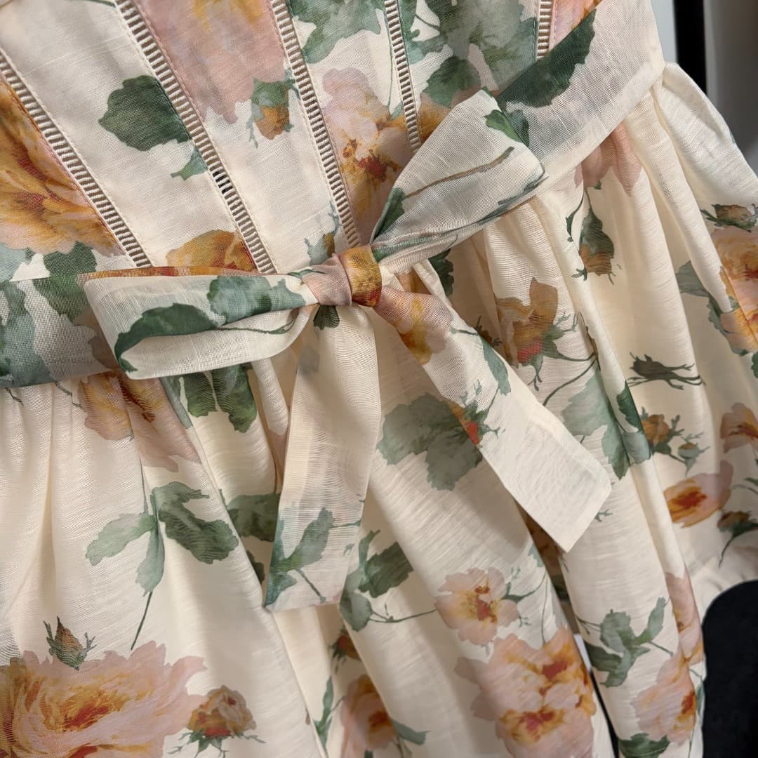 C18335 Style code: 20264579 Zimmermann* New model, elegant design with floral prints and straps. Cut for a waist-cinching halter dress. Short skirt, apricot color, black, S-XL sizes. [Size M: Elasticity of bust: 82; Elasticity of waist: 80; Length: 74; We — image 4
