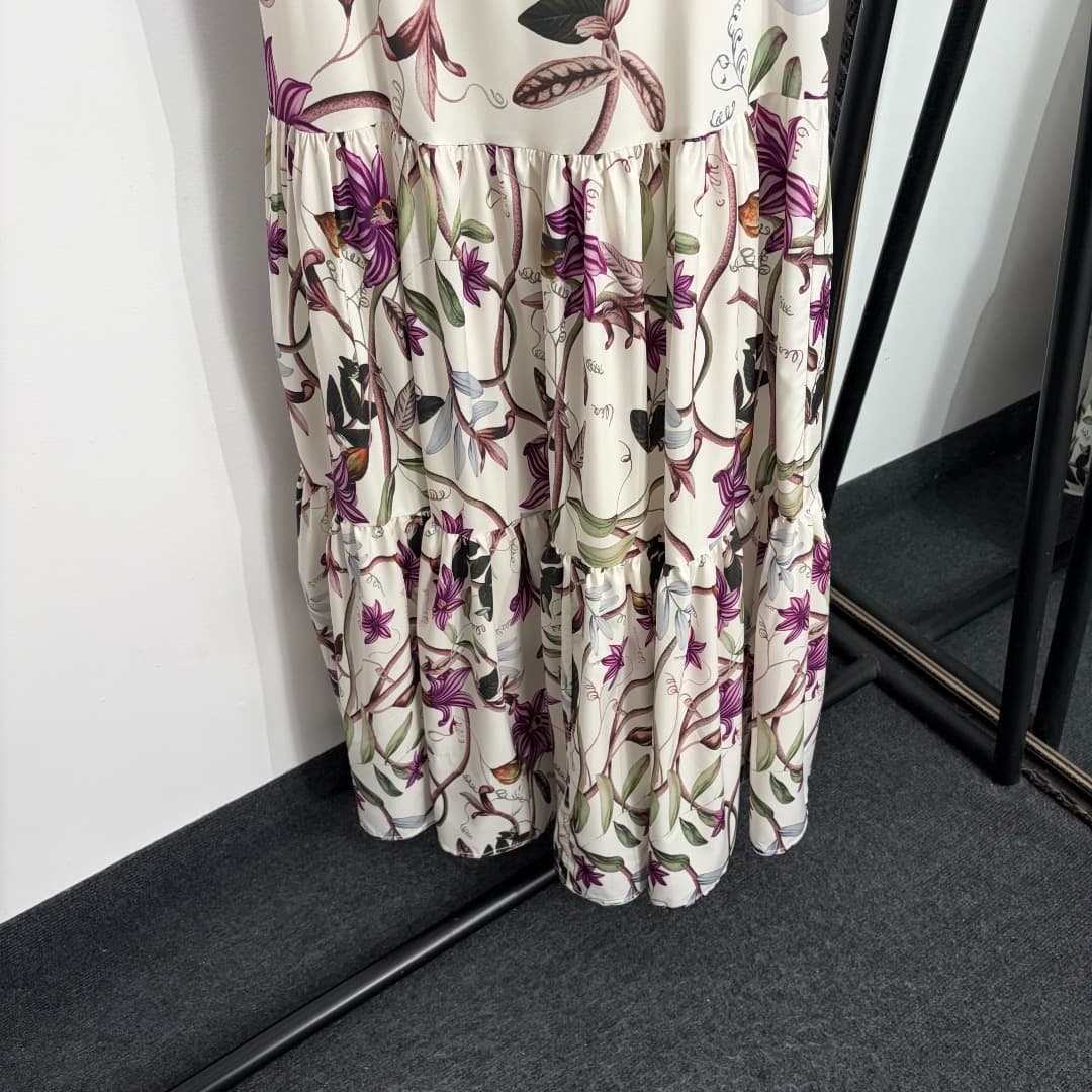 C18347 Item number: 20264505 Zimmermann* New model – purple floral print wrap dress. Long dress, beige color, sizes S-XL. [Size M: bust length 84, waist length 74, skirt length 131; Weight: 0, 505kg] — image 3
