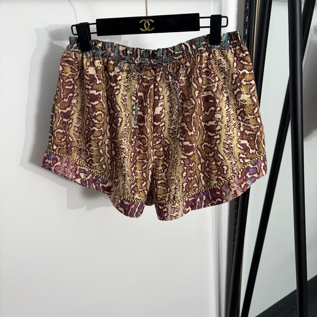 C18343 Style number 20264536 Zimmermann* New set: spandex-printed short sleeves + shorts, mixed colors, S-XL sizes. [Size M: shoulder width 49, bust size 122, sleeve length 33, overall length 68-76; waist size 68, elastic, overall length 36; weight: 0, 41 — image 6